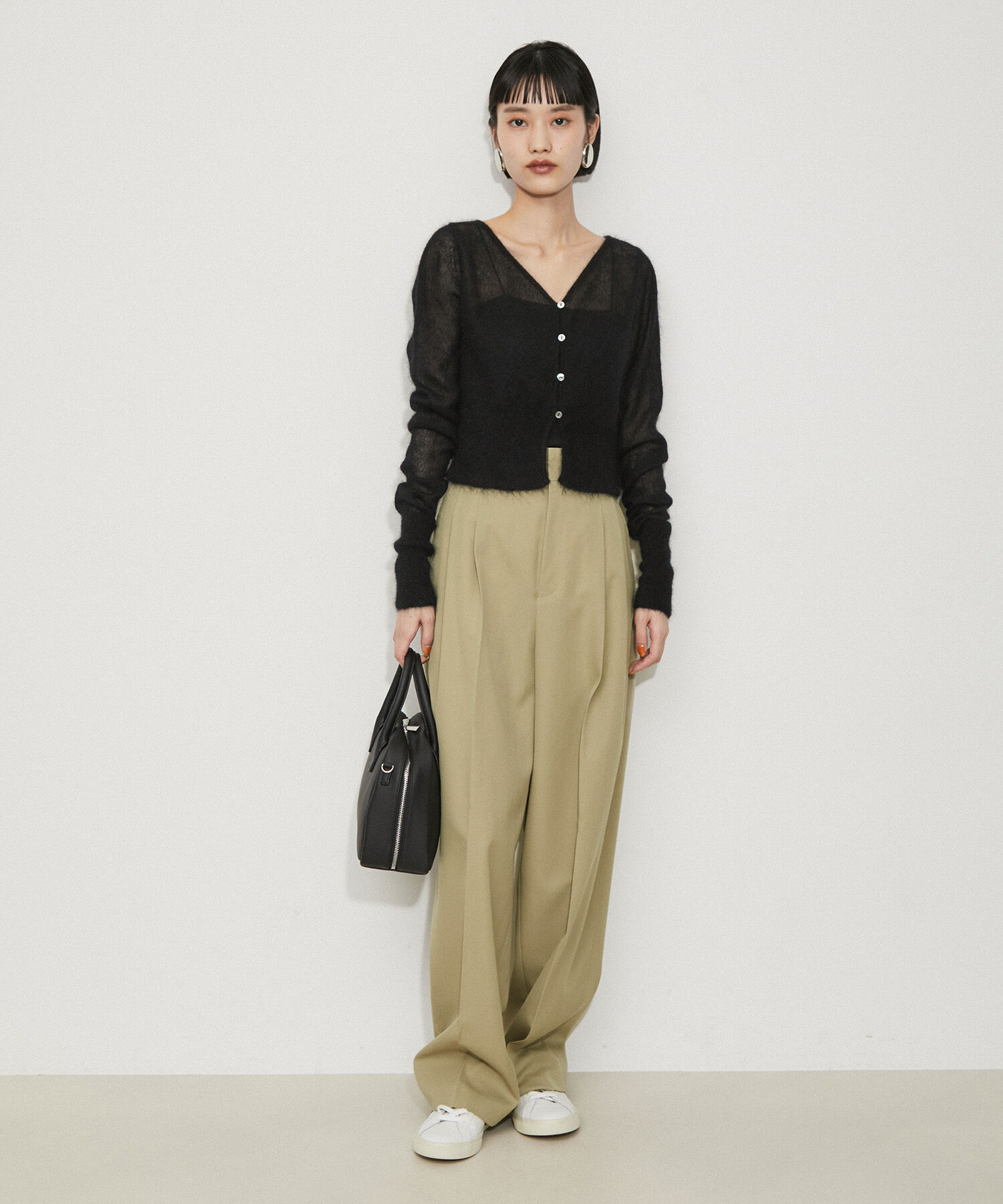 ADAM ET ROPE'「【洗える】ウールギャバ2タックワイドスラックス」|スラックス|