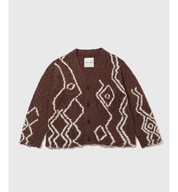ADAM ET ROPE'「【CMMN SWDN/コモン スウェーデン】Rug artwork Cardigan」|カーディガン|ブラウン(20)