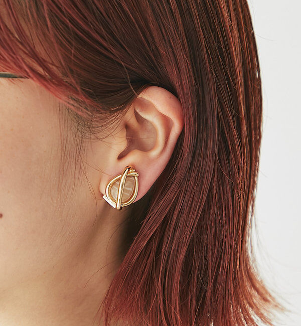  「【GOLDY(ゴールディ)】レイヤードラインイヤリング」|ブローチ・コサージュ|