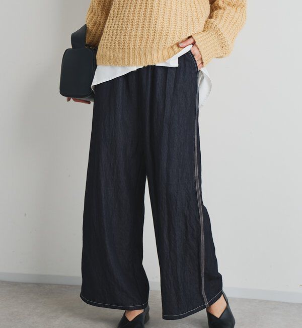  「《楽な履き心地》シャイニーデニムワイドパンツ」|デニム|
