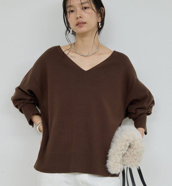  「【CHIKAコラボ】【着やせ&times;時短おしゃれ】タイ付き総針Vネックニット」|ニット・セーター|
