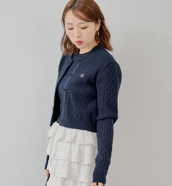  「【SET ITEM】アンサンブルケーブル胸刺繍カーディガン」|カーディガン|
