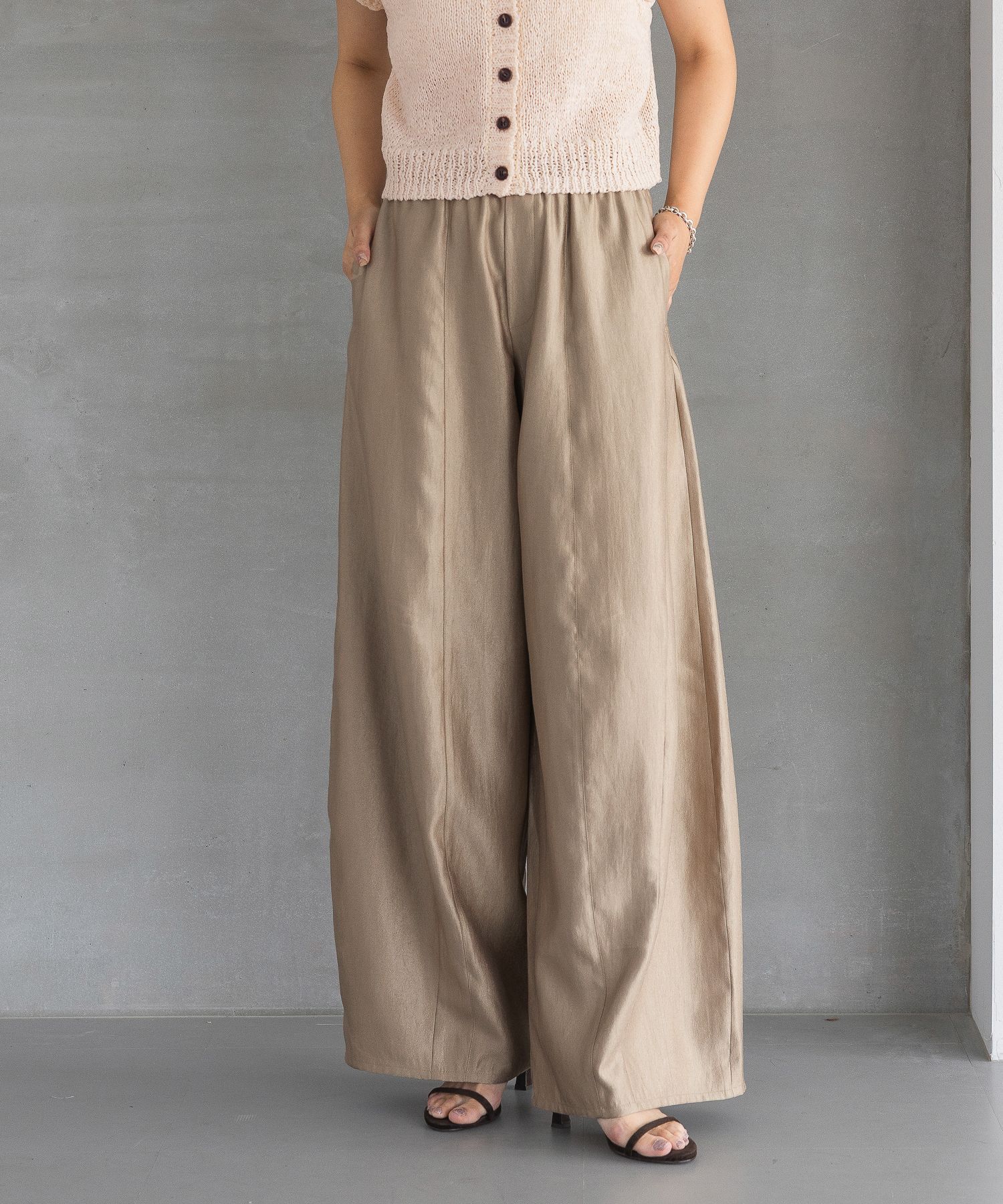 A part by 「【あいか企画】サテンバルーンイージーパンツ」|その他|ベージュ