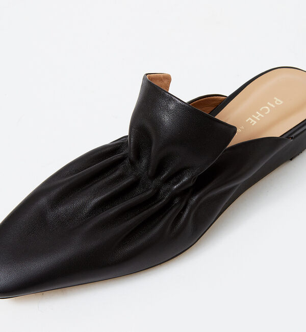 AU BANNISTER「ソフトギャザーミュール」|サンダル|