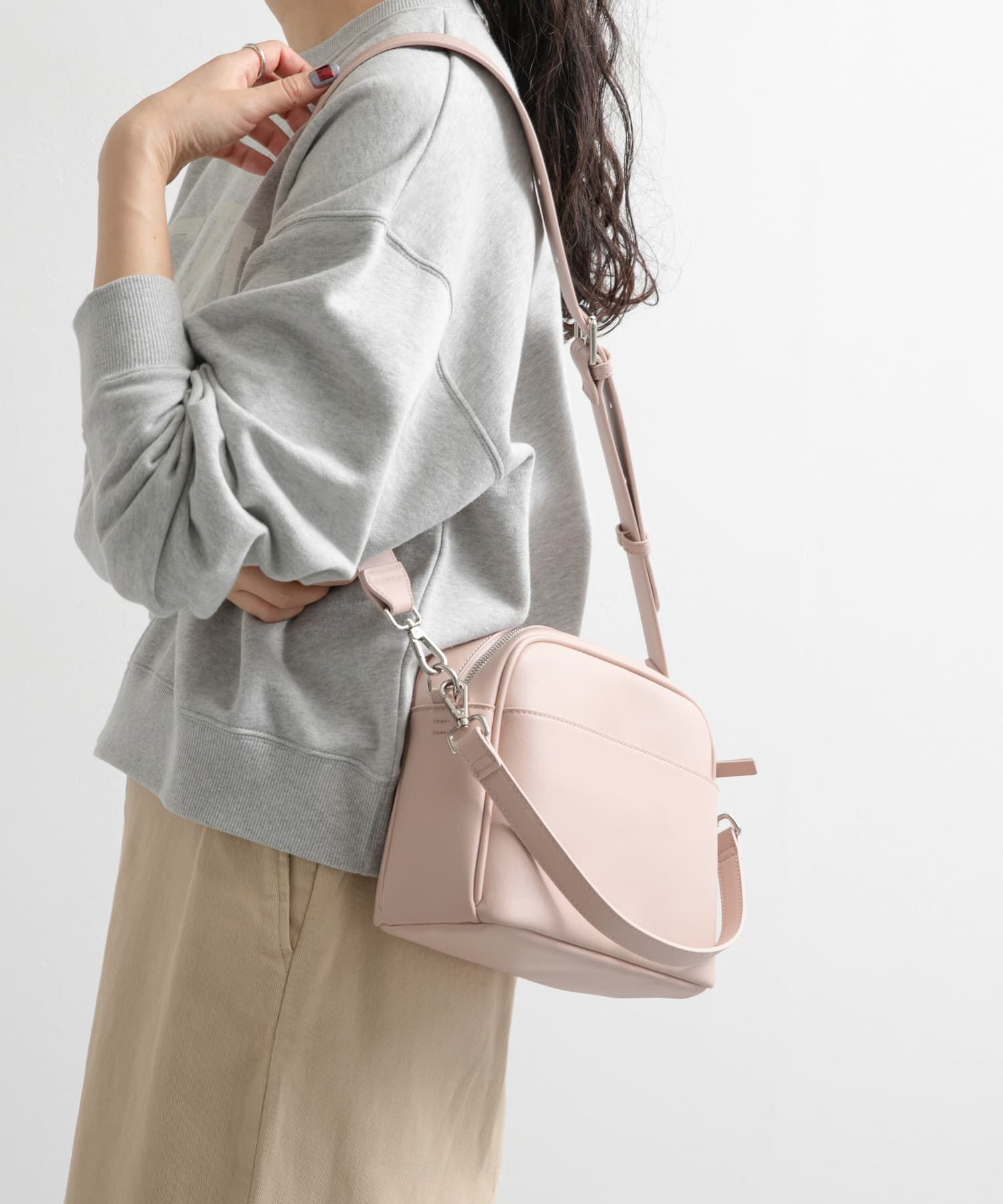 URBAN RESEARCH DOORS「2WAYスクエアショルダーバッグ」|ショルダー・メッセンジャー|