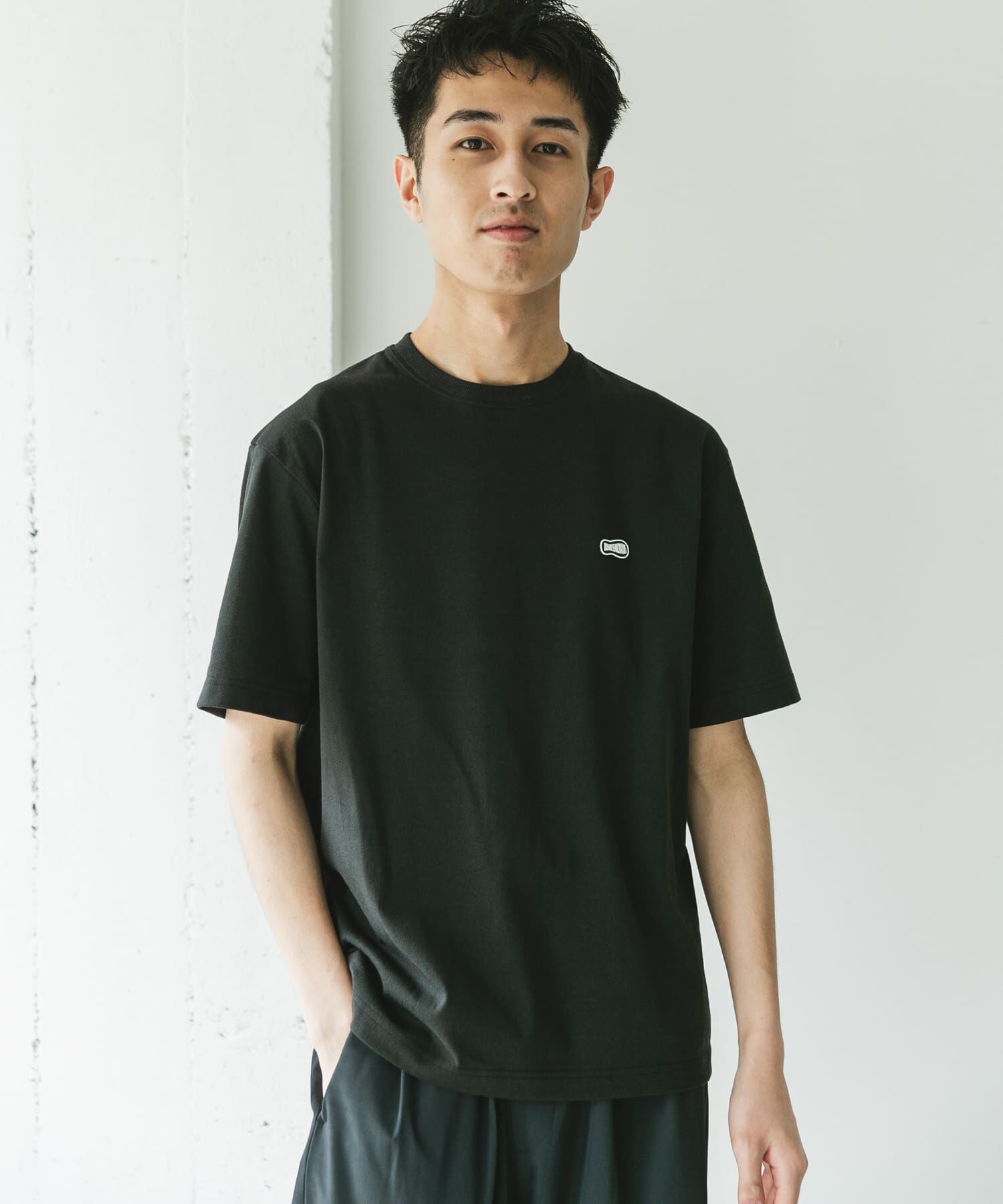 URBAN RESEARCH DOORS「ラバーネームショートスリーブTシャツ」|Tシャツ・カットソー|