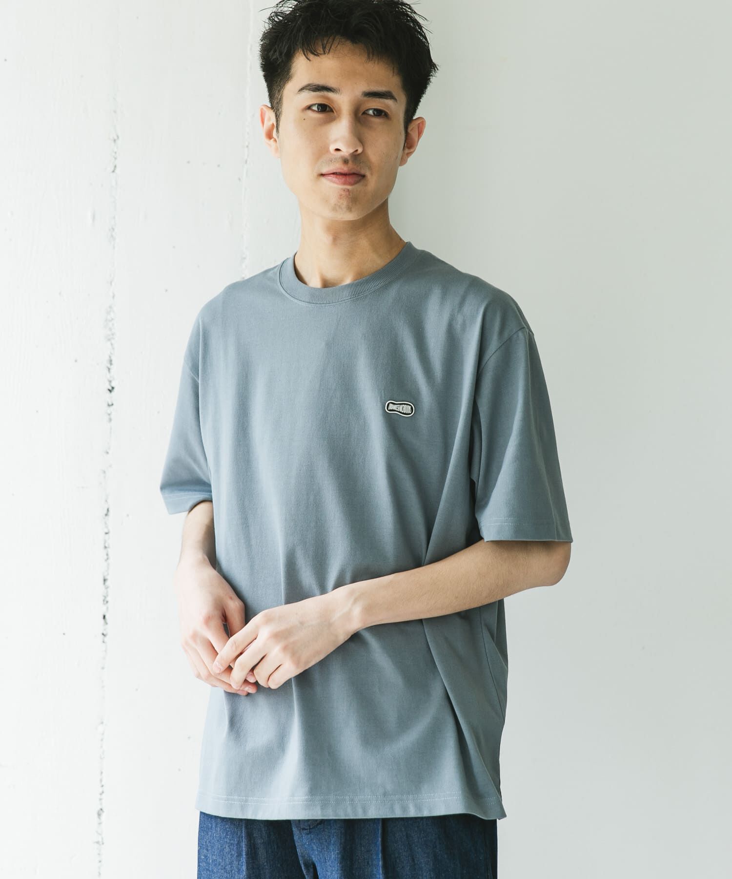 URBAN RESEARCH DOORS「ラバーネームショートスリーブTシャツ」|Tシャツ・カットソー|