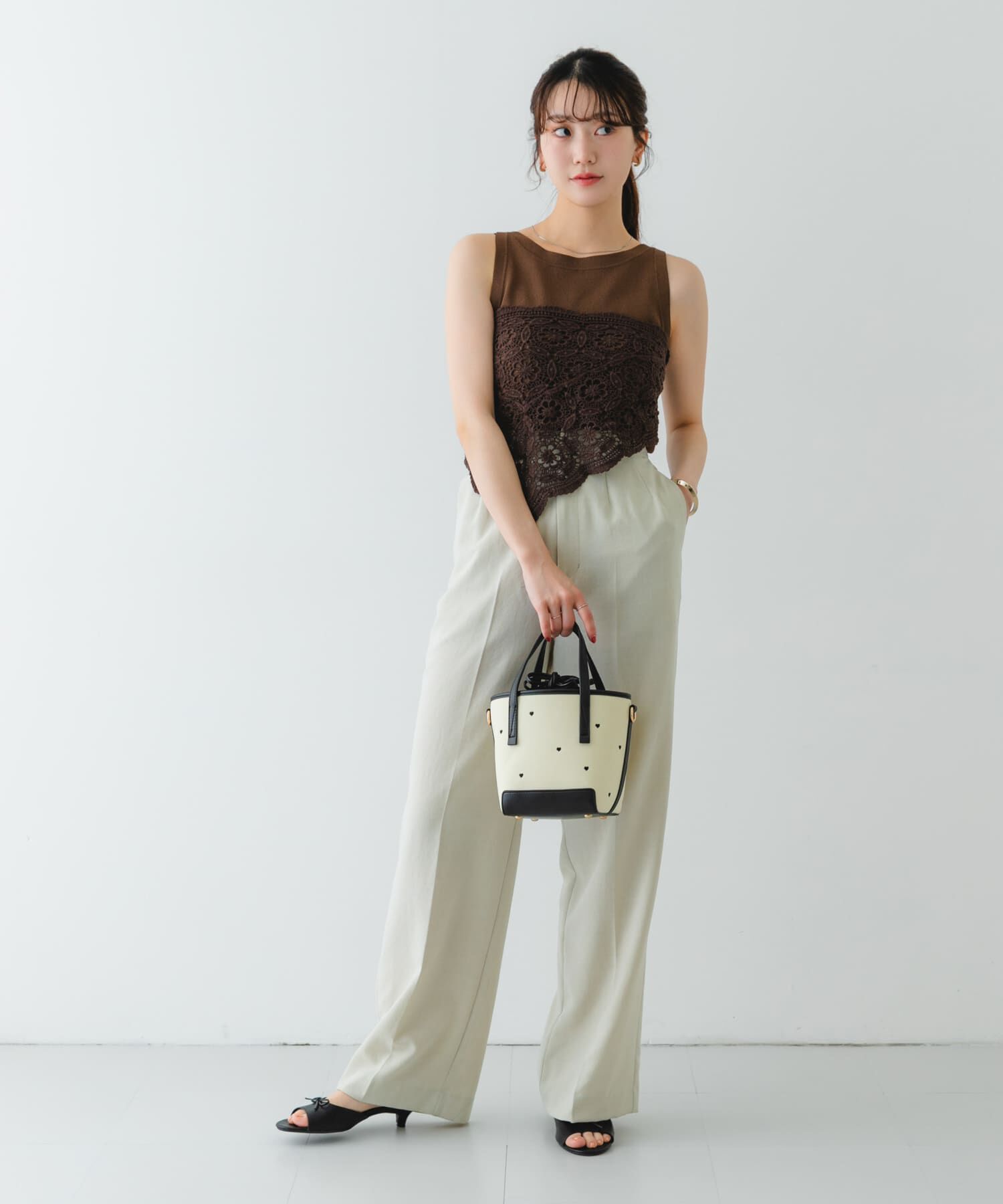 RODE SKO「『WEB/一部店舗限定カラー』刺繍バケツバッグ」|ハンドバッグ|