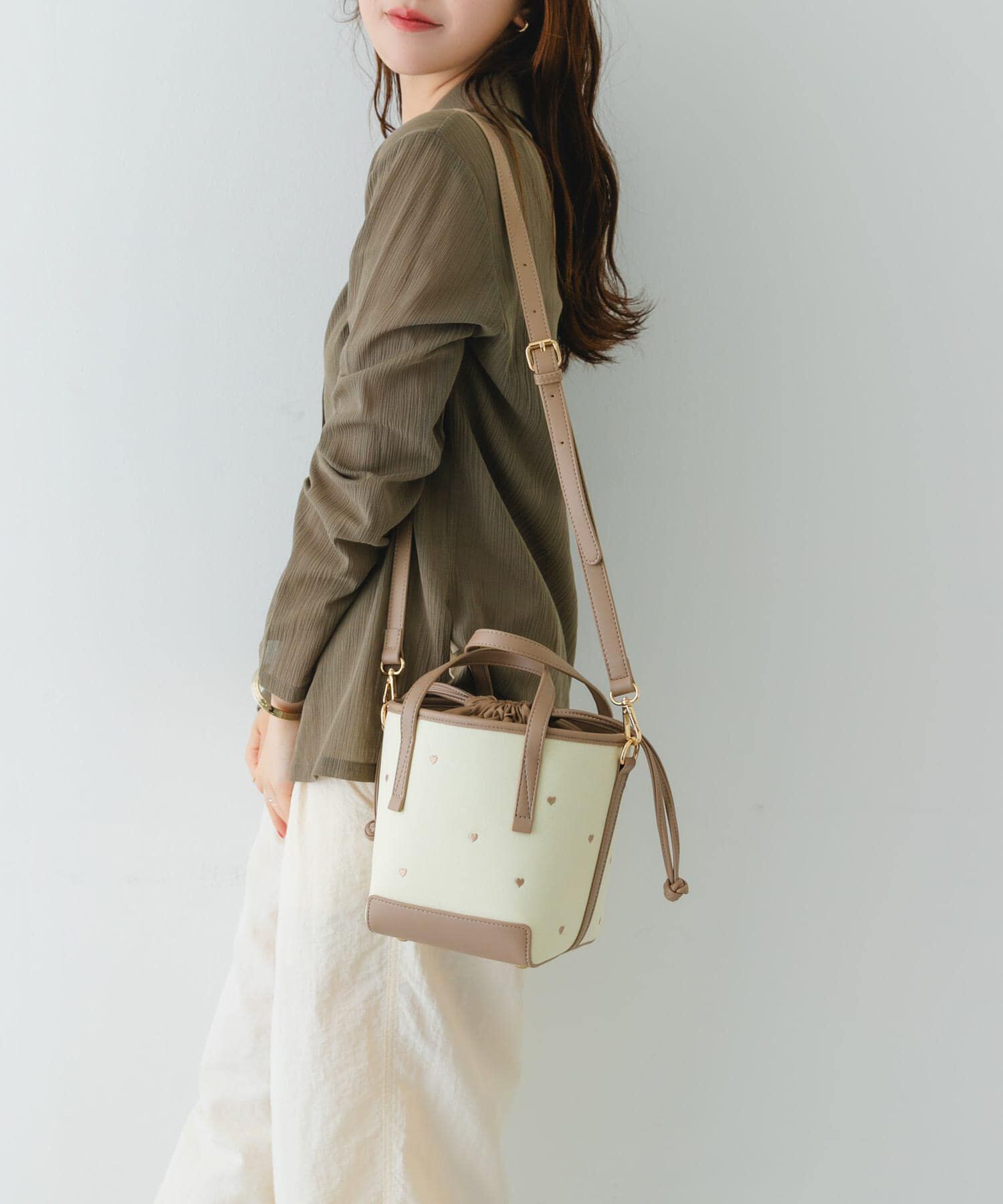 RODE SKO「『WEB/一部店舗限定カラー』刺繍バケツバッグ」|ハンドバッグ|