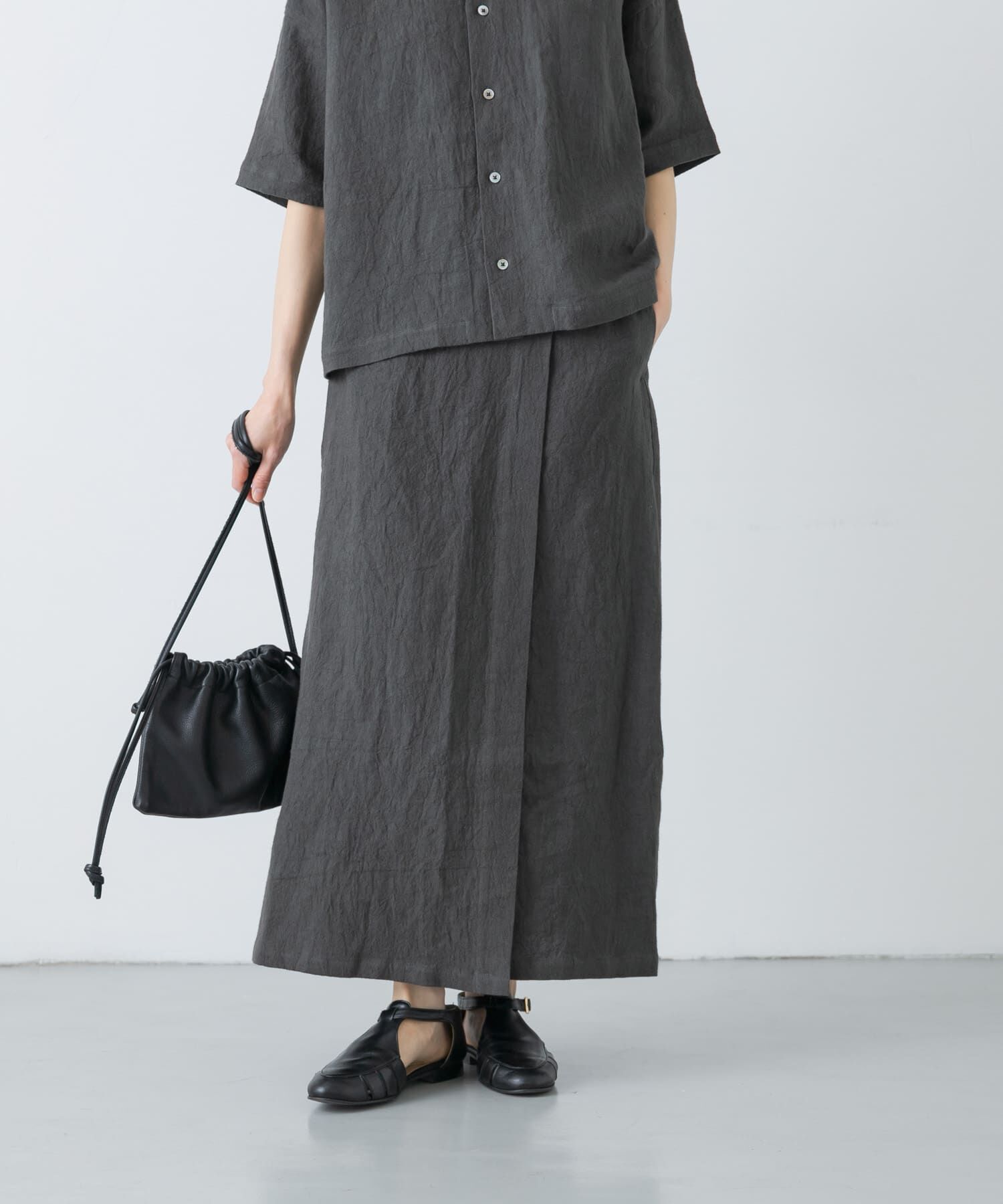 かぐれ「リネンラミーラップスカート」|スカート|チャコールグレー