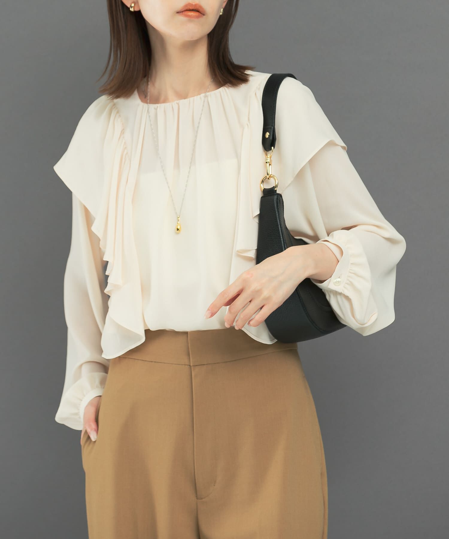 URBAN RESEARCH ROSSO「フリルラッフルブラウス」|シャツ・ブラウス|