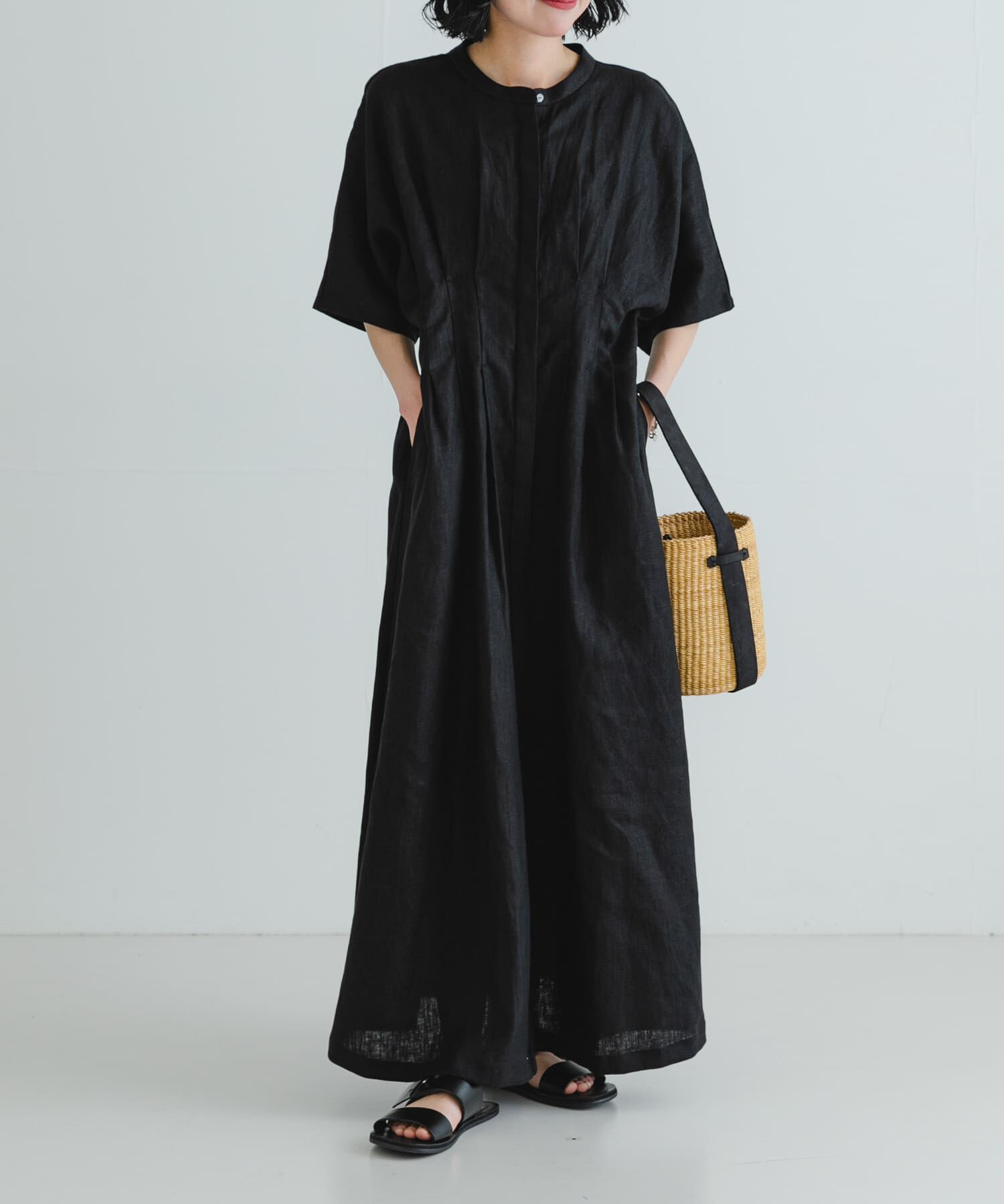 URBAN RESEARCH「『2サイズ展開』タックデザインリネンワンピース」|ワンピース|