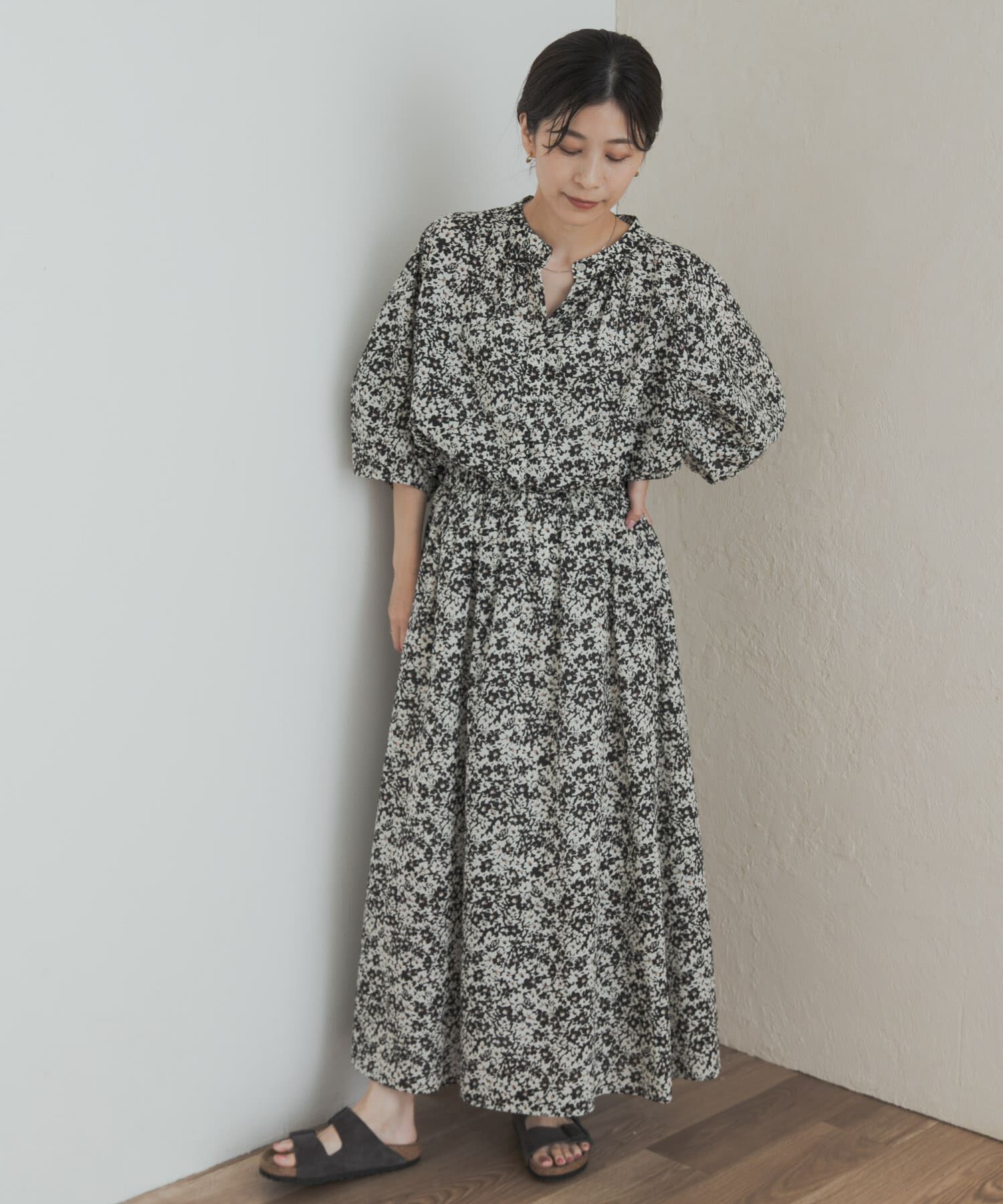 URBAN RESEARCH DOORS「フラワープリントドルマンブラウス」|シャツ・ブラウス|