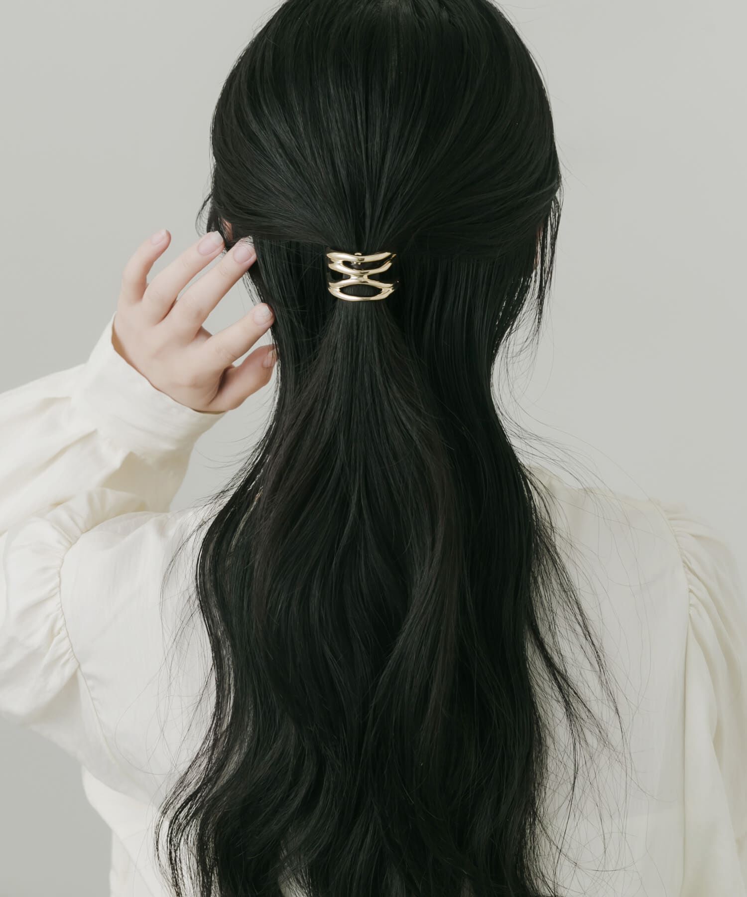 SMELLY「ニュアンスメタルラインヘアカフ」|ヘアゴム・シュシュ|