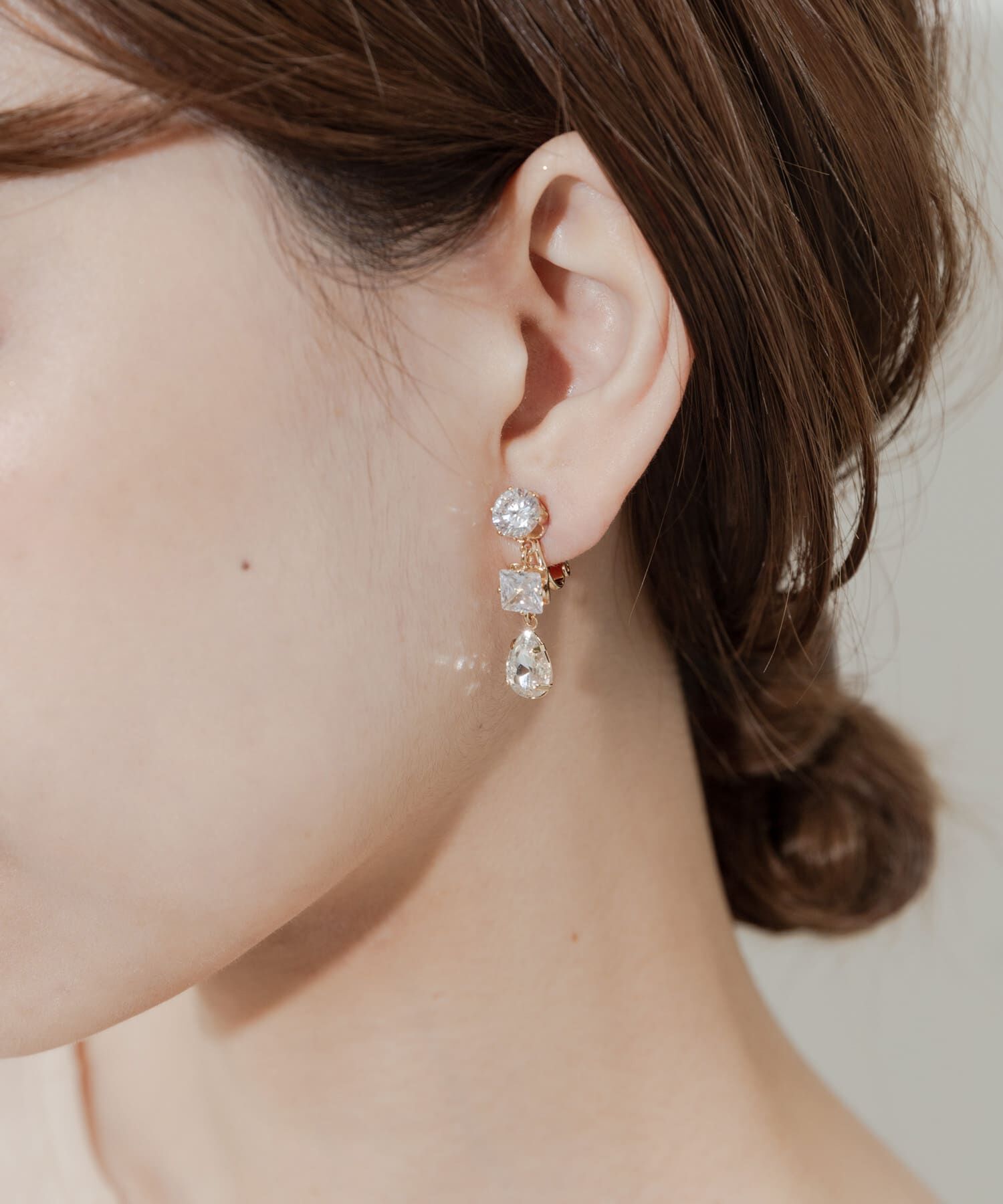 SMELLY「トリプルビジューイヤリング」|イヤリング|