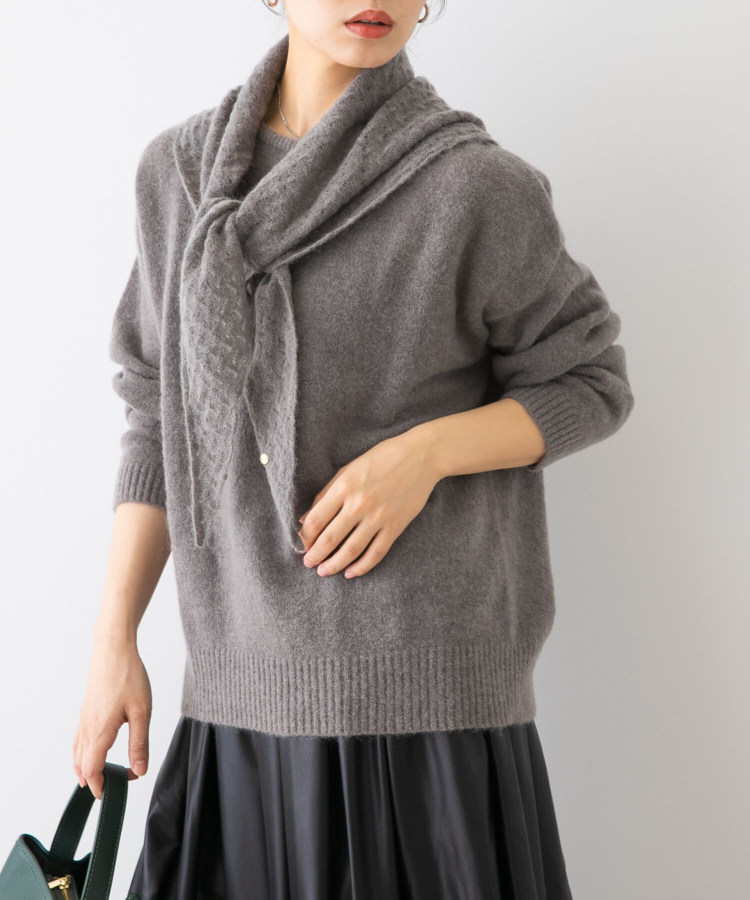 URBAN RESEARCH ROSSO「F by ROSSO　ヘアリーニットプルオーバー+ニットスカーフ」|ニット・セーター|