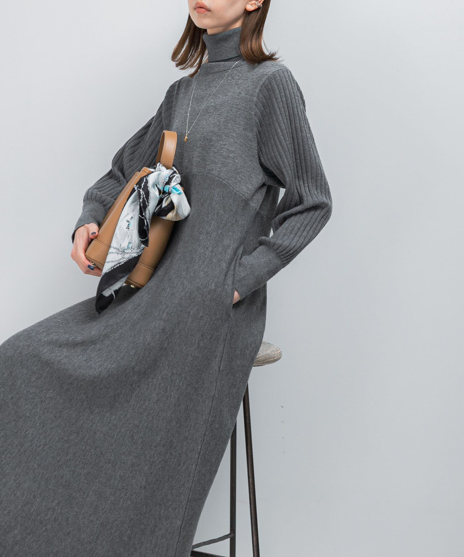 URBAN RESEARCH ROSSO「『WEB限定』『再入荷予定』タートルネックデザインスリーブワンピース」|ワンピース|