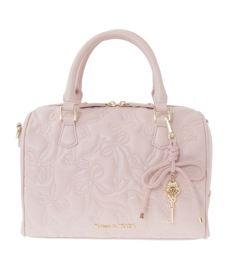 Maison de FLEUR「チャーム付きリボンキルティングボストンバッグ」|ハンドバッグ|