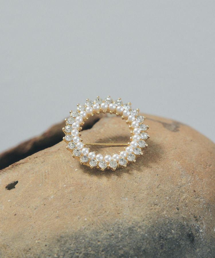 YECCA VECCA「パールビジューサークルブローチ」|その他|