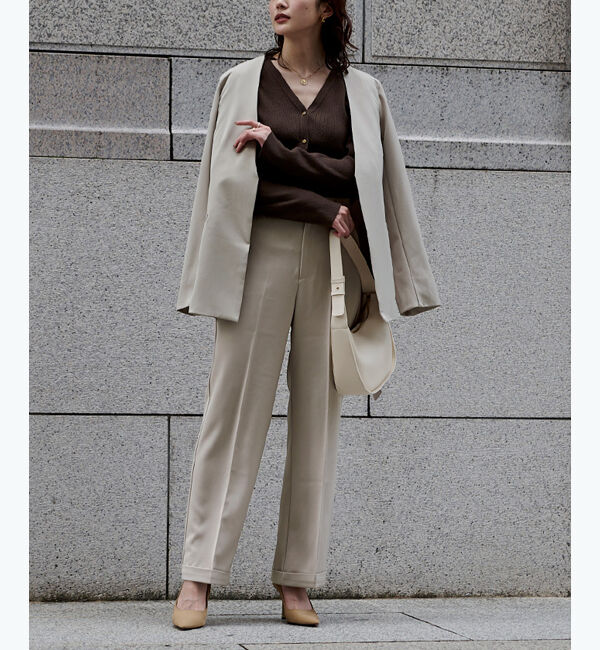 ur's「裾ダブルセンタープレスパンツ」|スラックス|