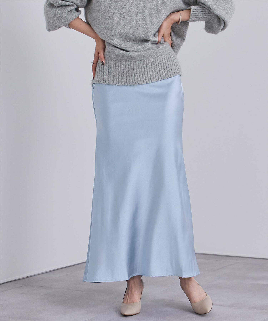 ur's「サテンマーメイドマキシスカート」|スカート|ブルー