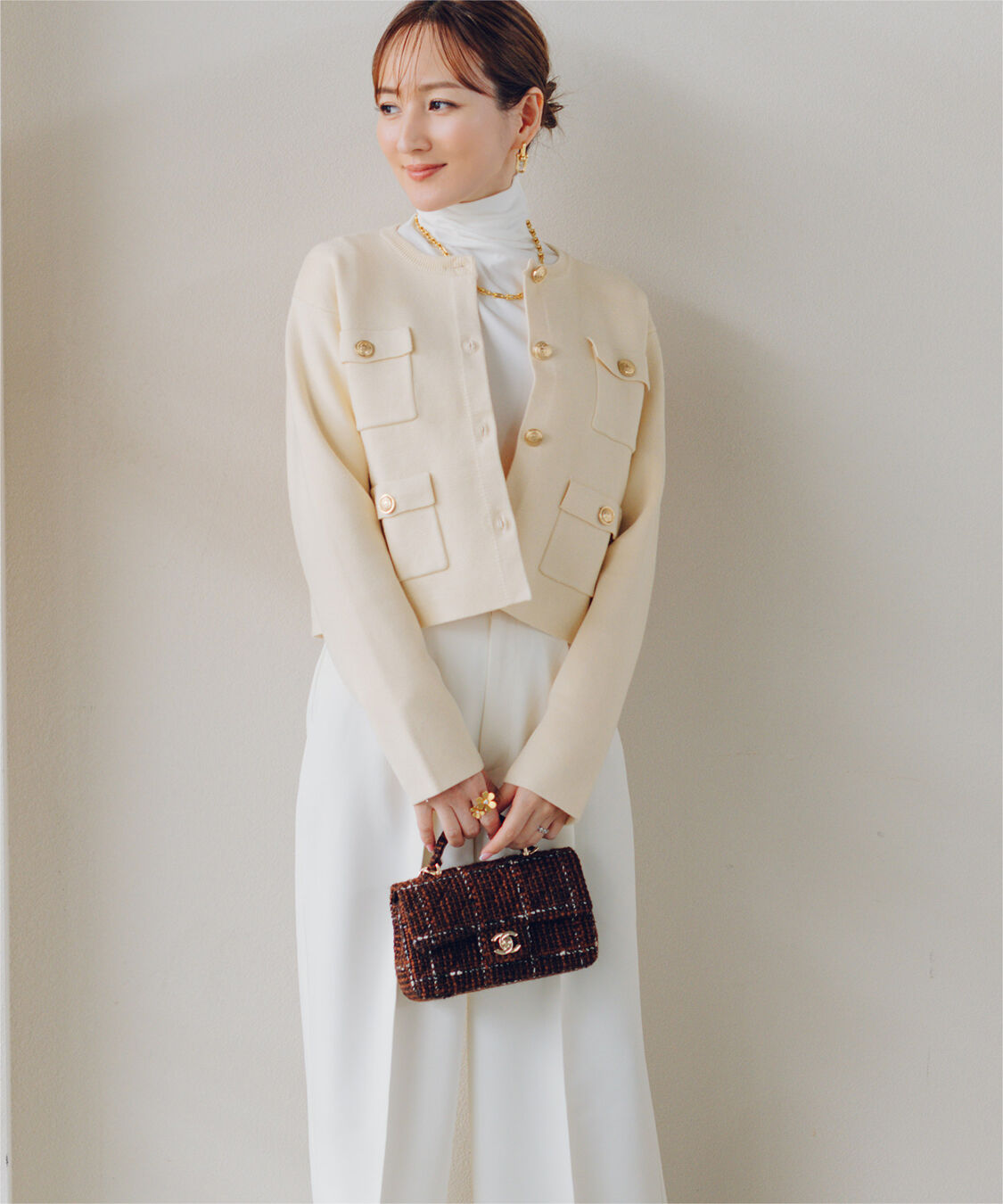 ur's「【星玲奈さんコラボアイテム】ボトルネックラウンドヘムプルオーバー」|Tシャツ・カットソー|