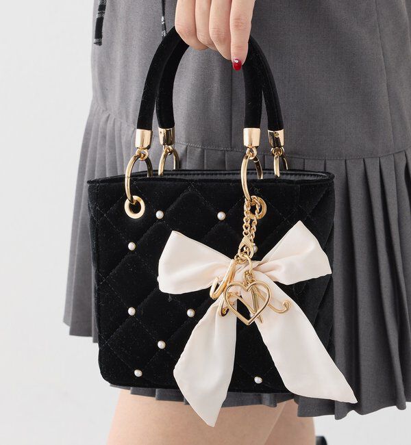  「【HolidayCollection】チャーム付きキルティングミニバッグ」|ショルダー・メッセンジャー|