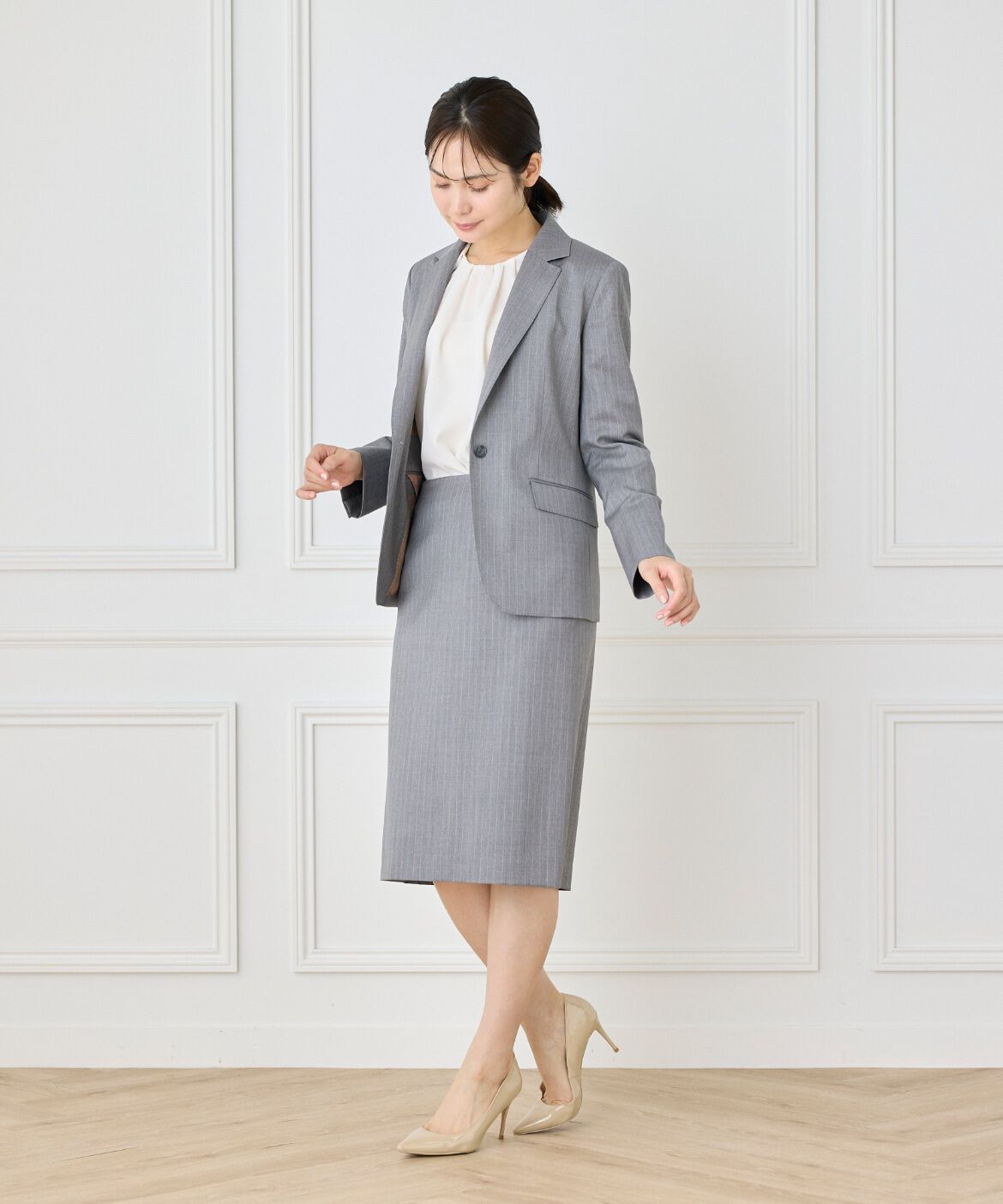 INED「《大きいサイズ》タックギャザーブラウス」|シャツ・ブラウス|