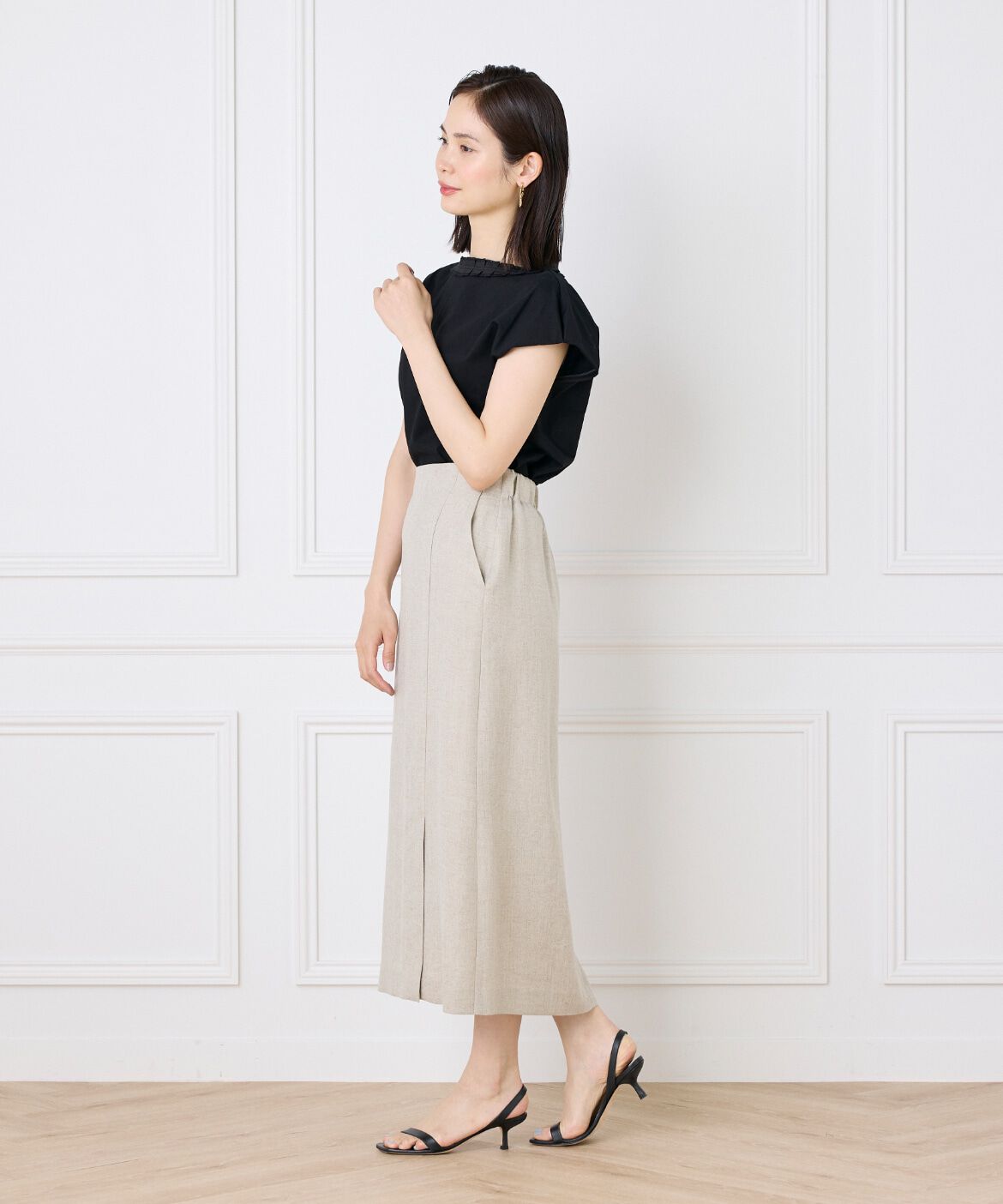 INED「《大きいサイズ》タックフリルカットソー」|Tシャツ・カットソー|