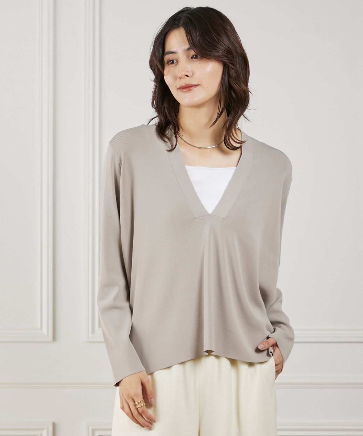 Le Souk「Vネックニットプルオーバー」|ニット・セーター|グレーベージ 3