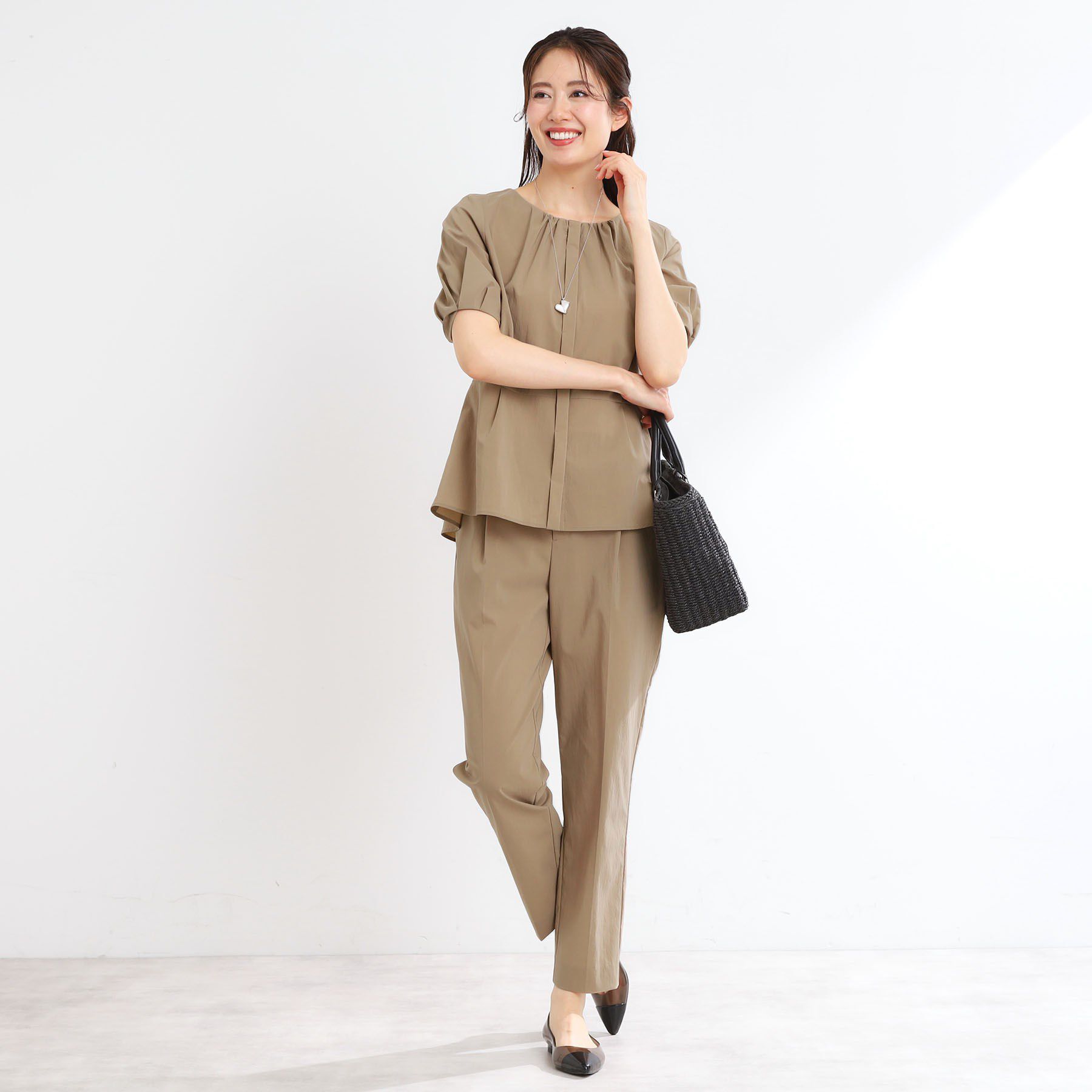 Reflect「【マシンウォッシュ可／撥水／雨の日OK！】レインシリーズブラウス」|シャツ・ブラウス|