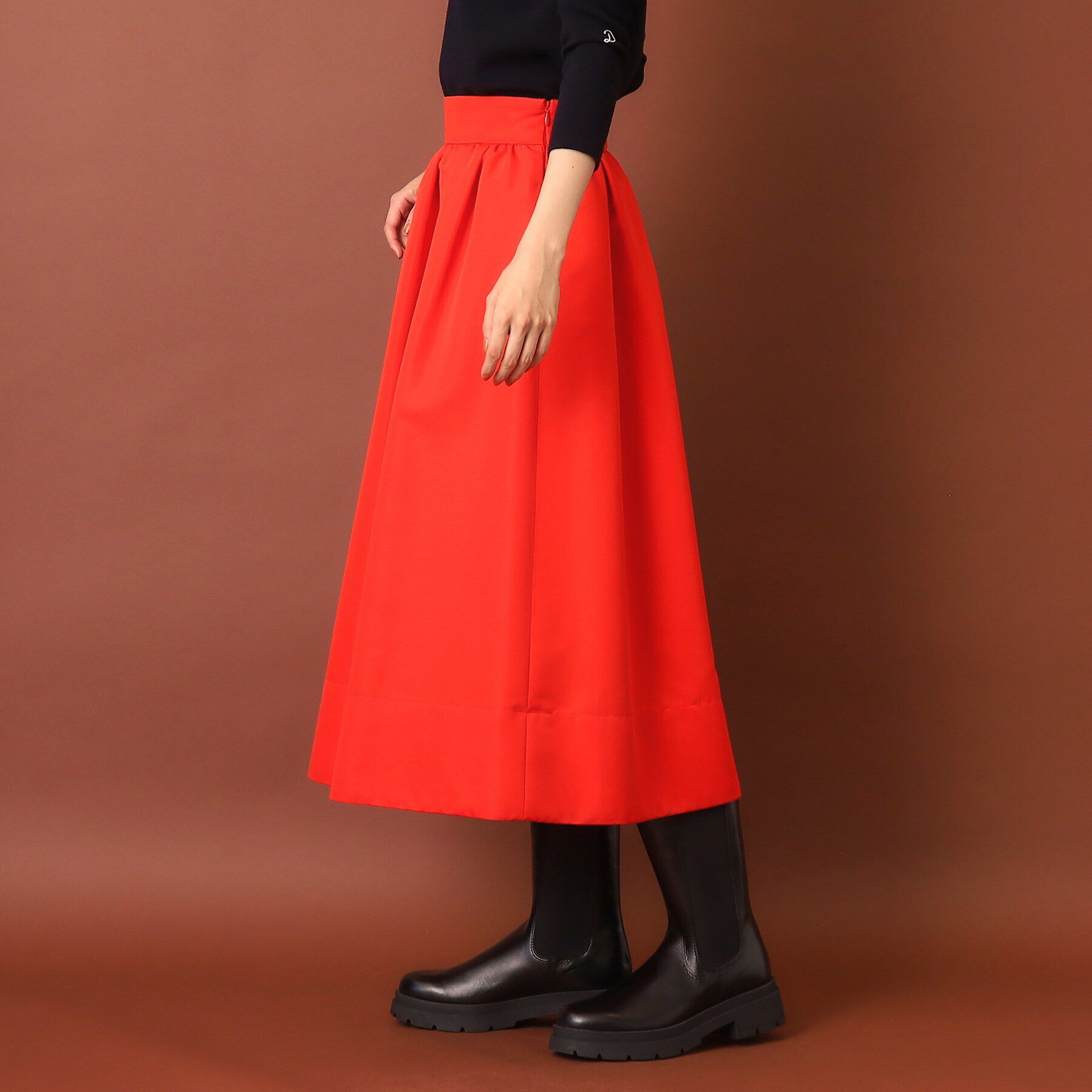 DRESSTERIOR「【大人百花冬号掲載　モデル美香さん着用】タックボリュームスカート」|スカート|