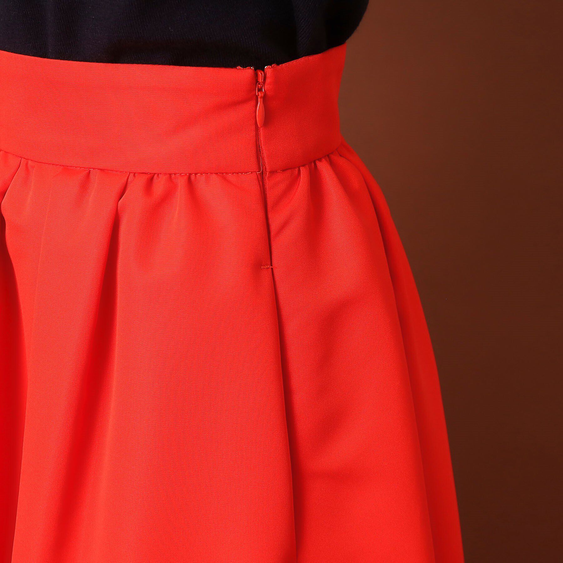 DRESSTERIOR「【大人百花冬号掲載　モデル美香さん着用】タックボリュームスカート」|スカート|