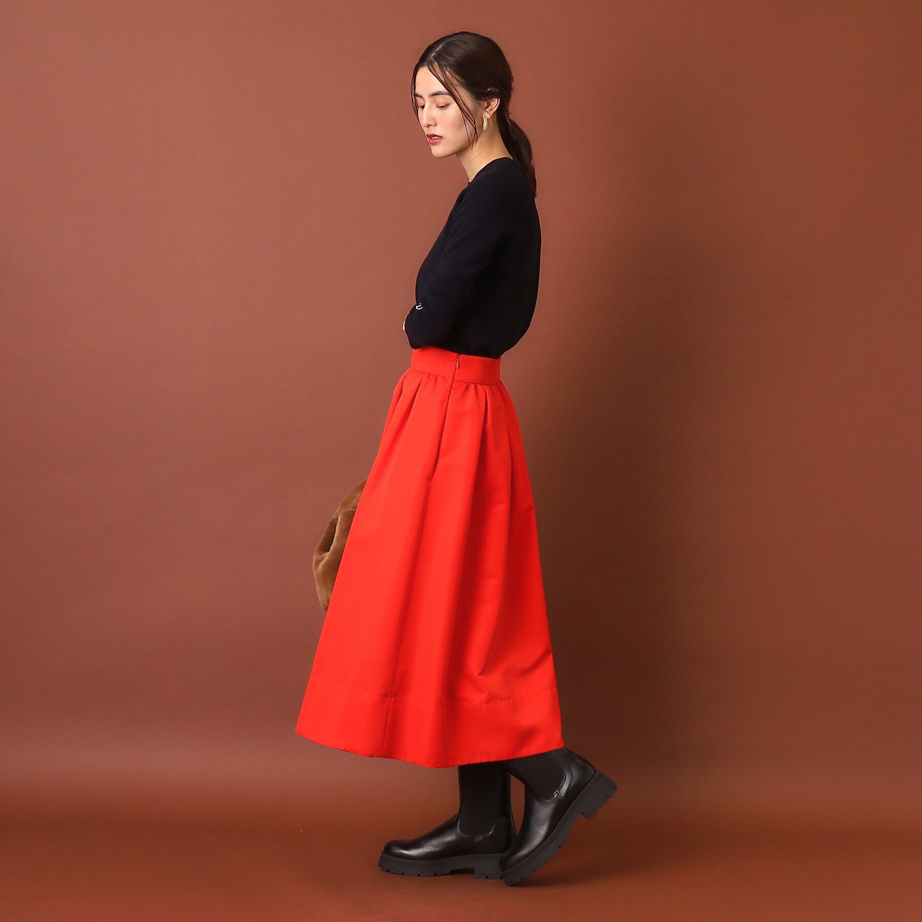 DRESSTERIOR「【大人百花冬号掲載　モデル美香さん着用】タックボリュームスカート」|スカート|