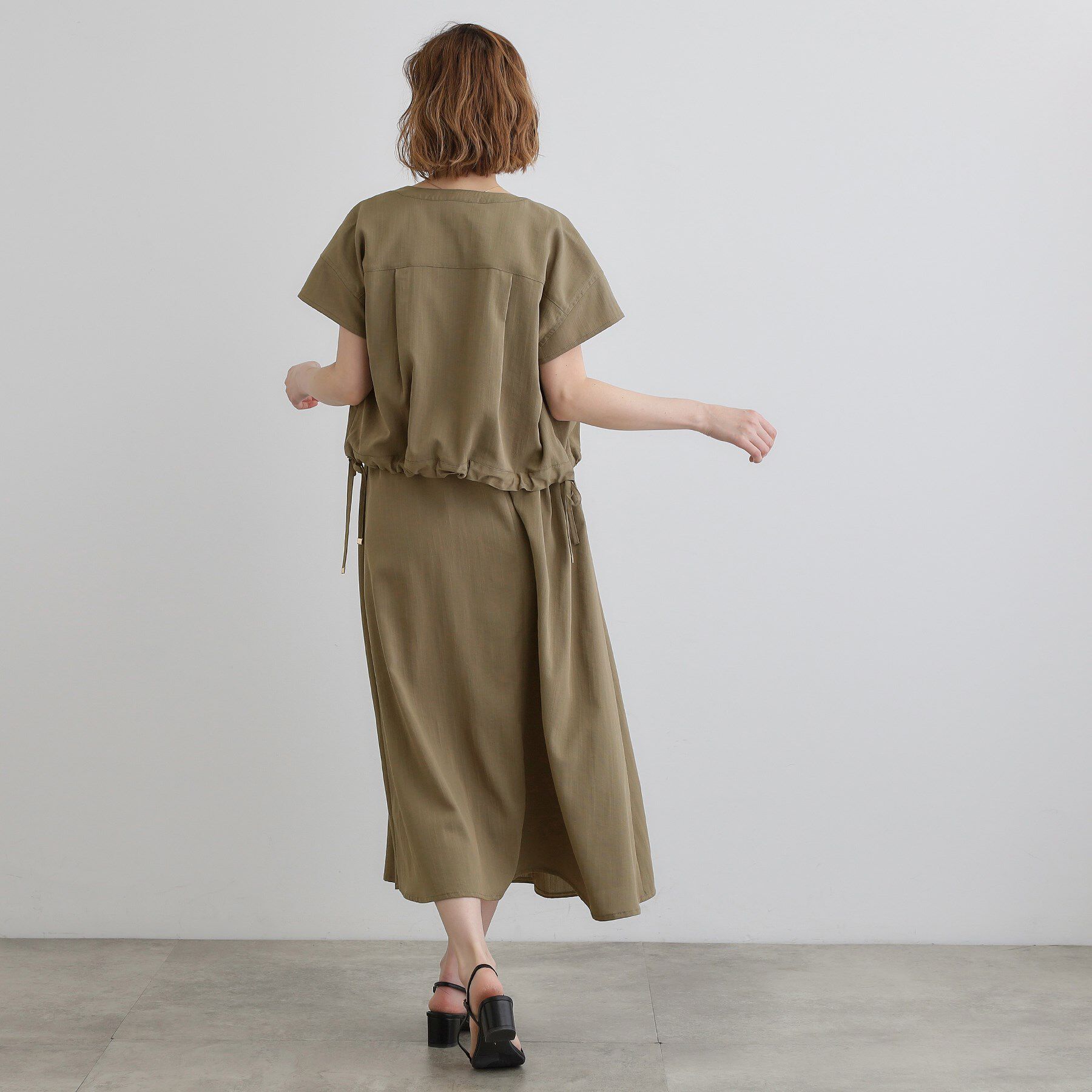 grove「【品よく着こなす、大人のワークスタイル】ワークジャケット&times;ワンピースセット」|ワンピース|