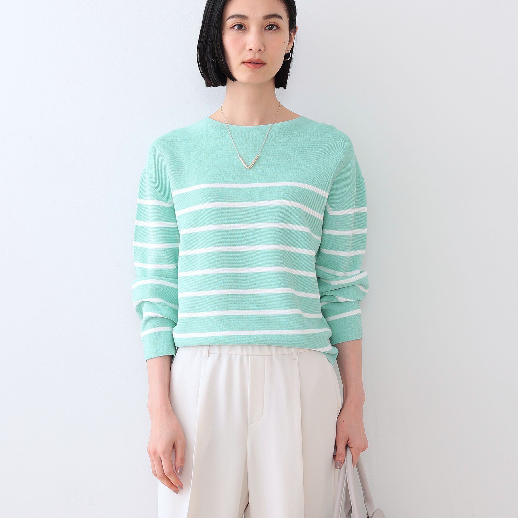 INDIVI「【洗える／無縫製／6色展開】袖フォルム ボートネックニット」|ニット・セーター|