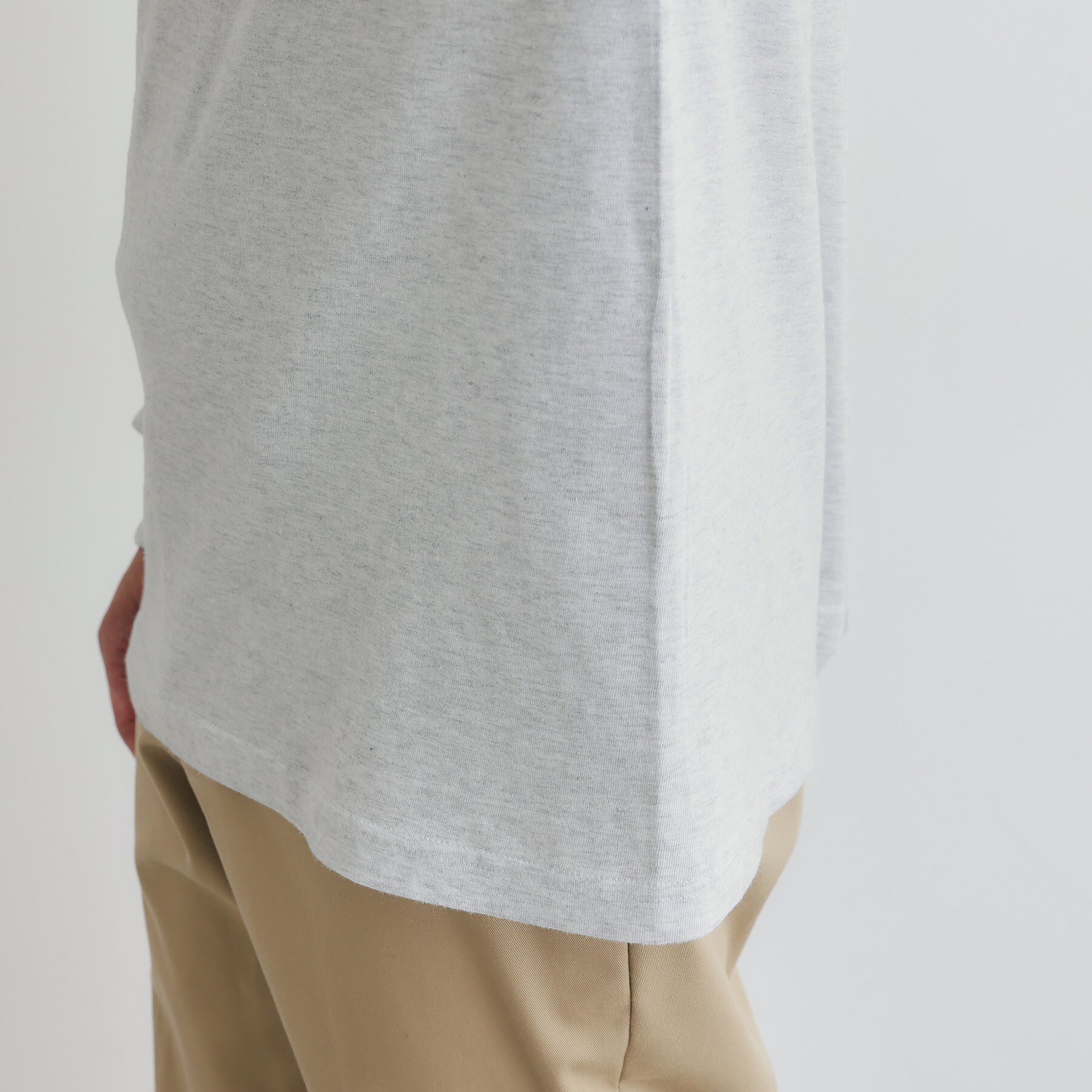 TAKEO KIKUCHI「【LIMITED】ワンポイント刺繍 長袖Tシャツ」|Tシャツ・カットソー|