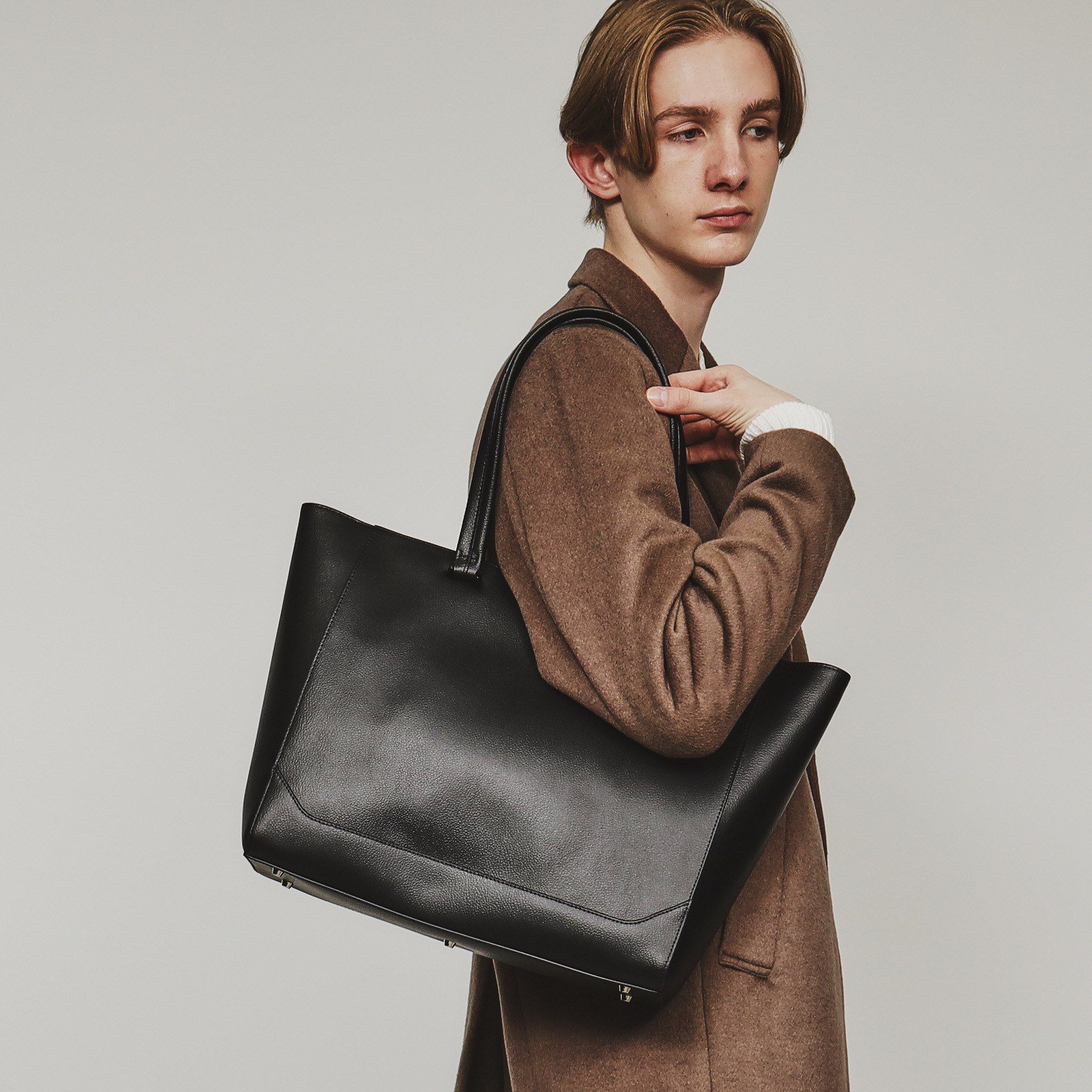 tk.TAKEO KIKUCHI「Refined Leather トートバッグ」|トートバッグ|ブラック(119)