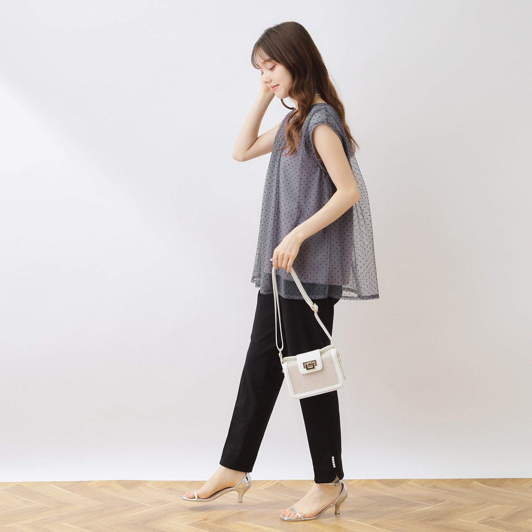 Couture broach「【インしないでキマる】フロッキードットチュニック」|チュニック|