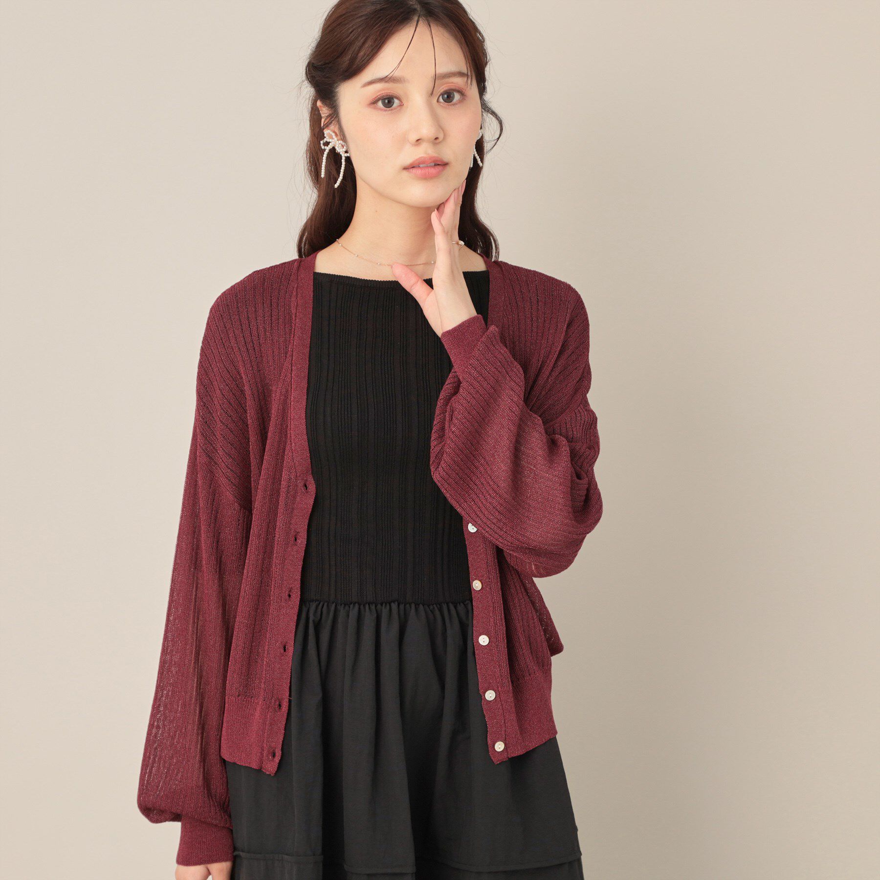 Couture broach「ラメリブVネックカーディガン」|カーディガン|ボルドー(064)