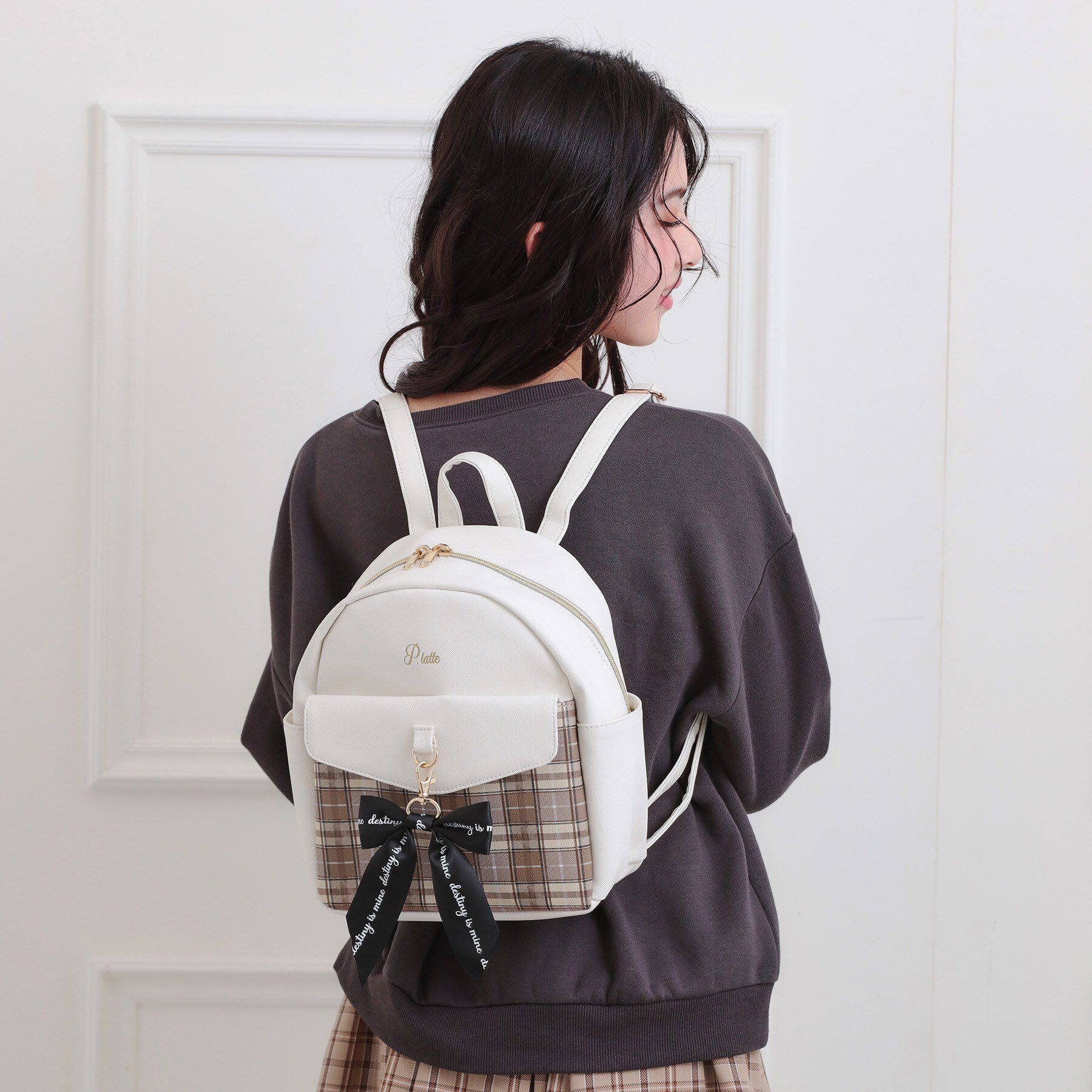 PINK-latte「フラップチェックミニリュック」|リュック|オフホワイト(103