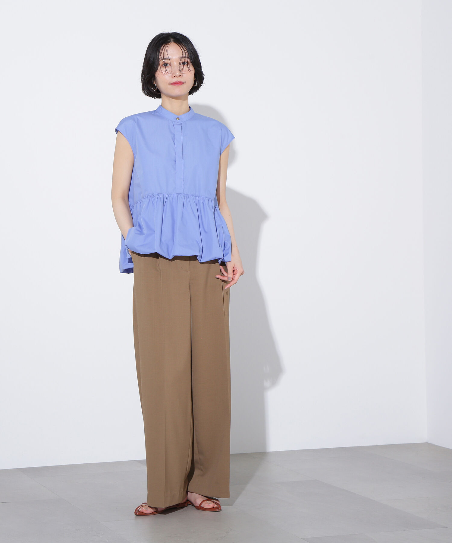  「ライトタックワイドパンツ」|その他|