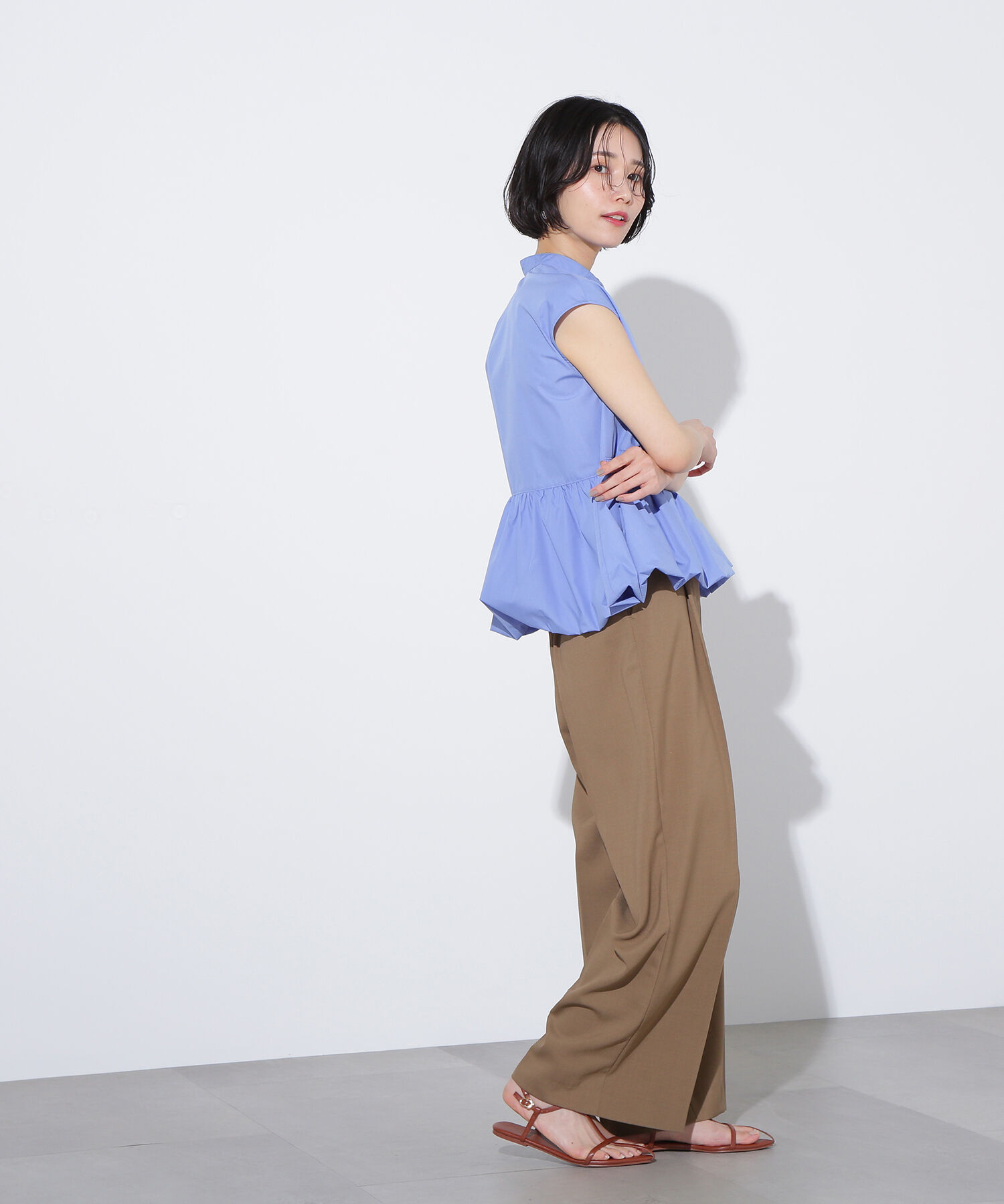  「ライトタックワイドパンツ」|その他|