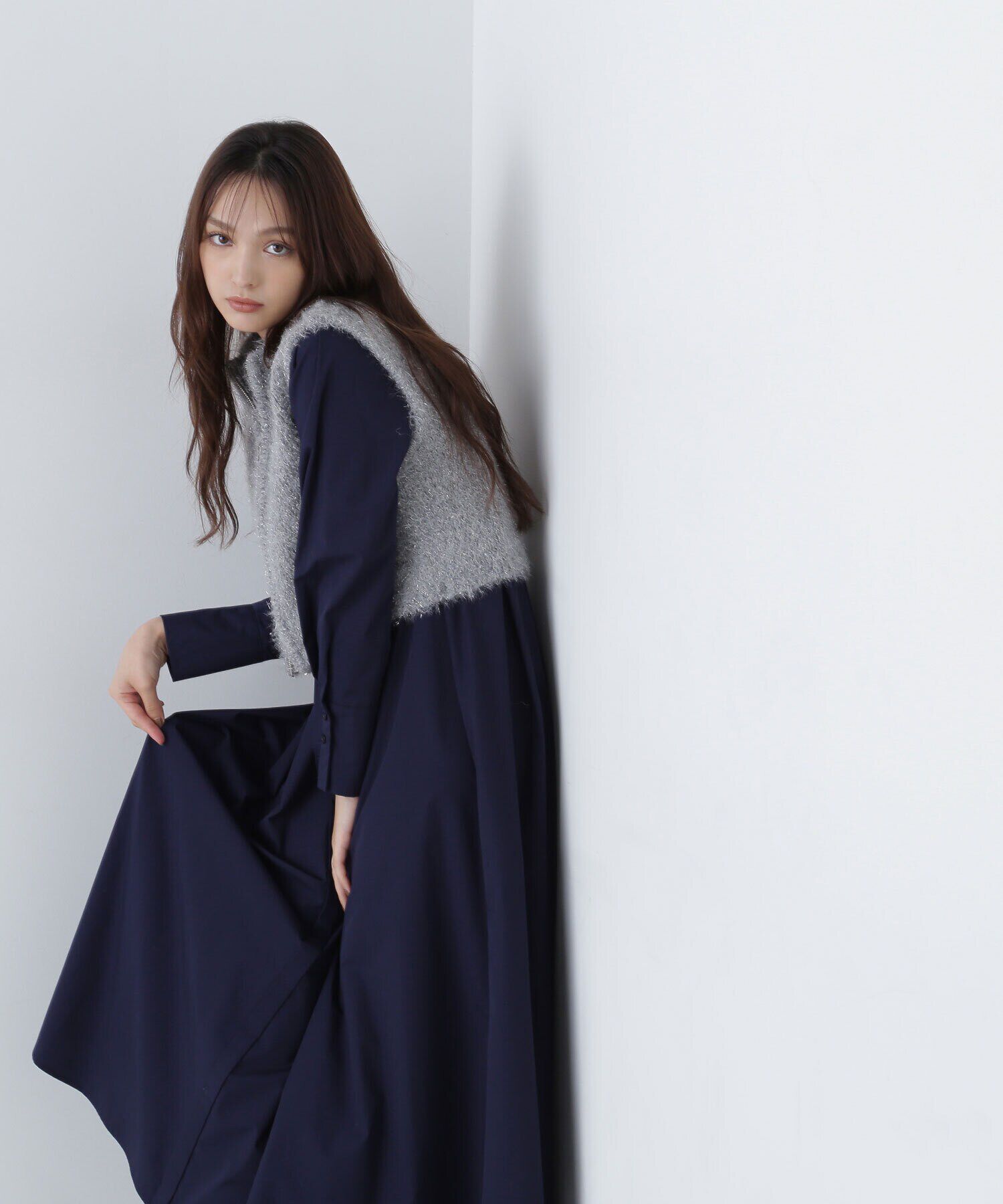  「ラメニットベスト＆シャツワンピース」|ワンピース|グレー&times;ネイ  2