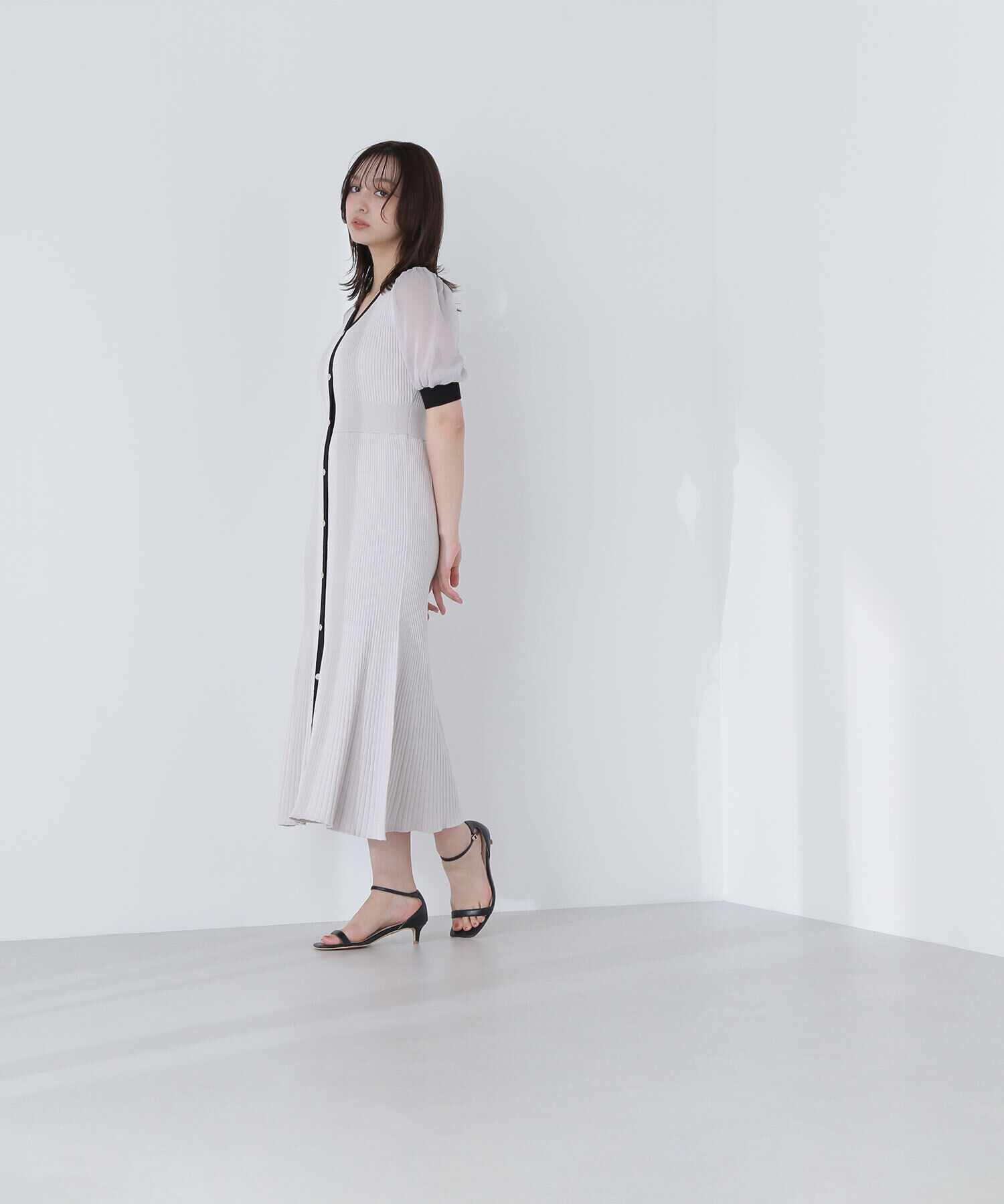  「シアースリーブバイカラーニットワンピース」|ワンピース|