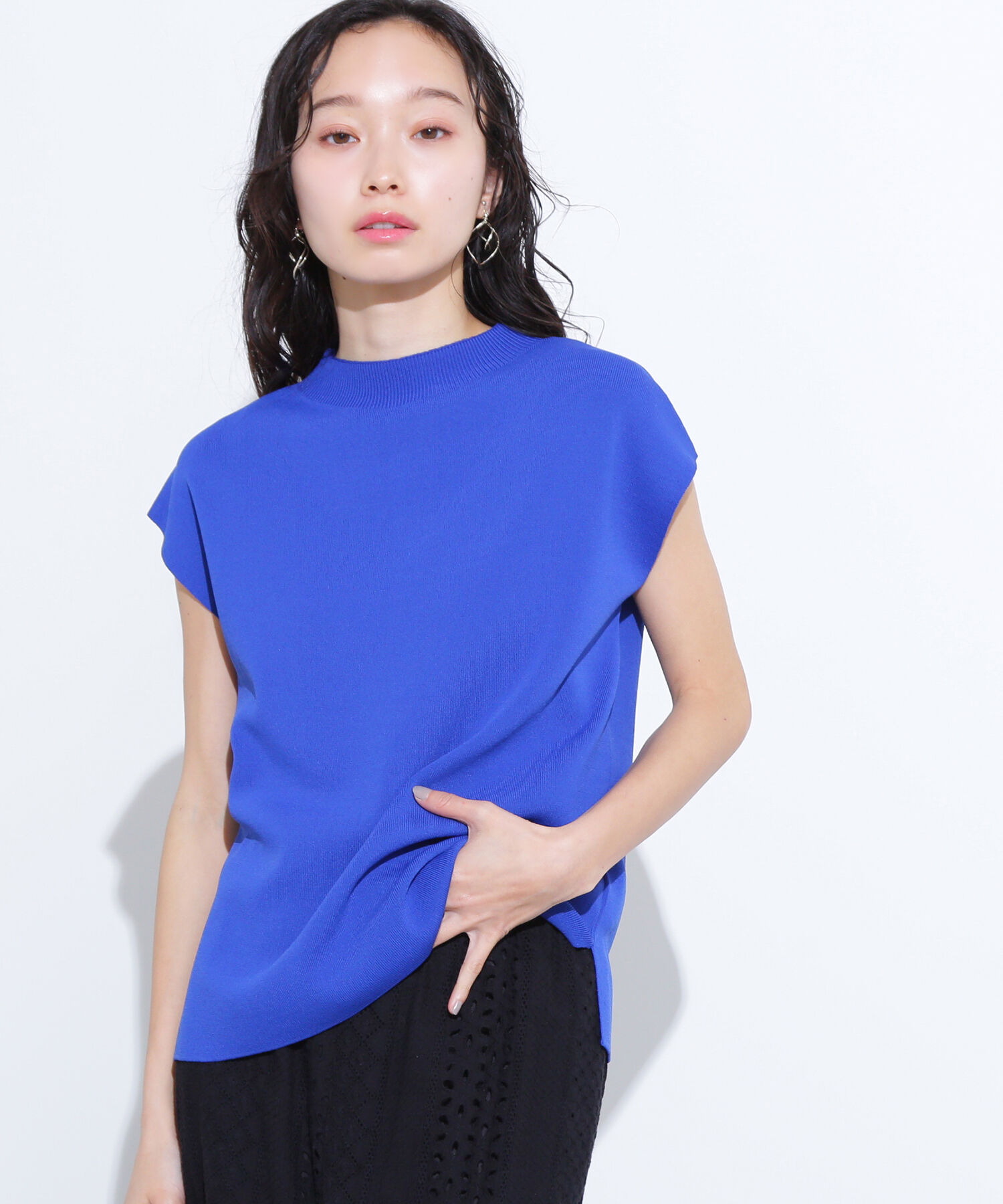  「総針ベーシックシリーズ モックネックニット」|ニット・セーター|ロイヤルブル 1