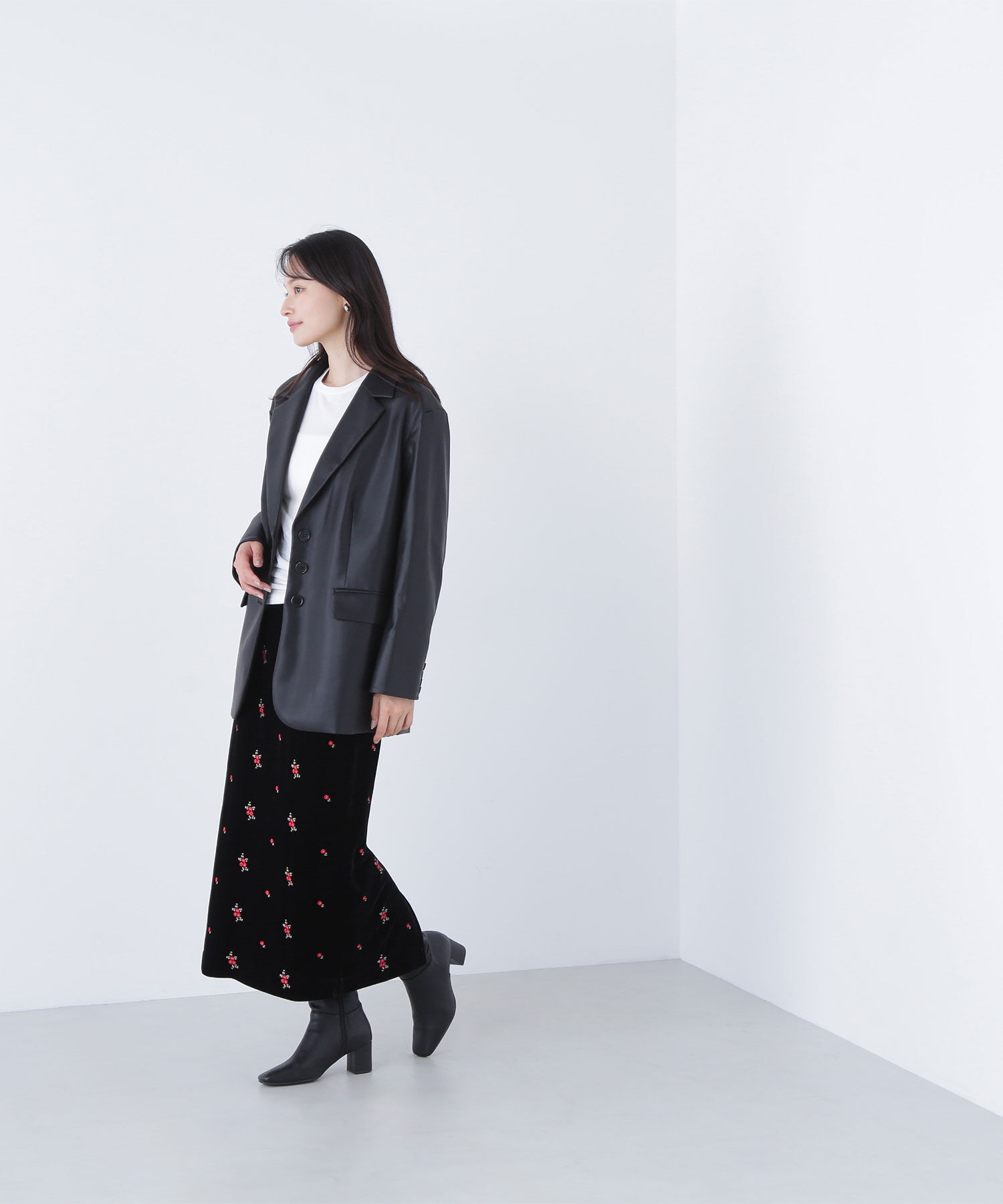  「フラワー刺繍ベロアスカート」|スカート|