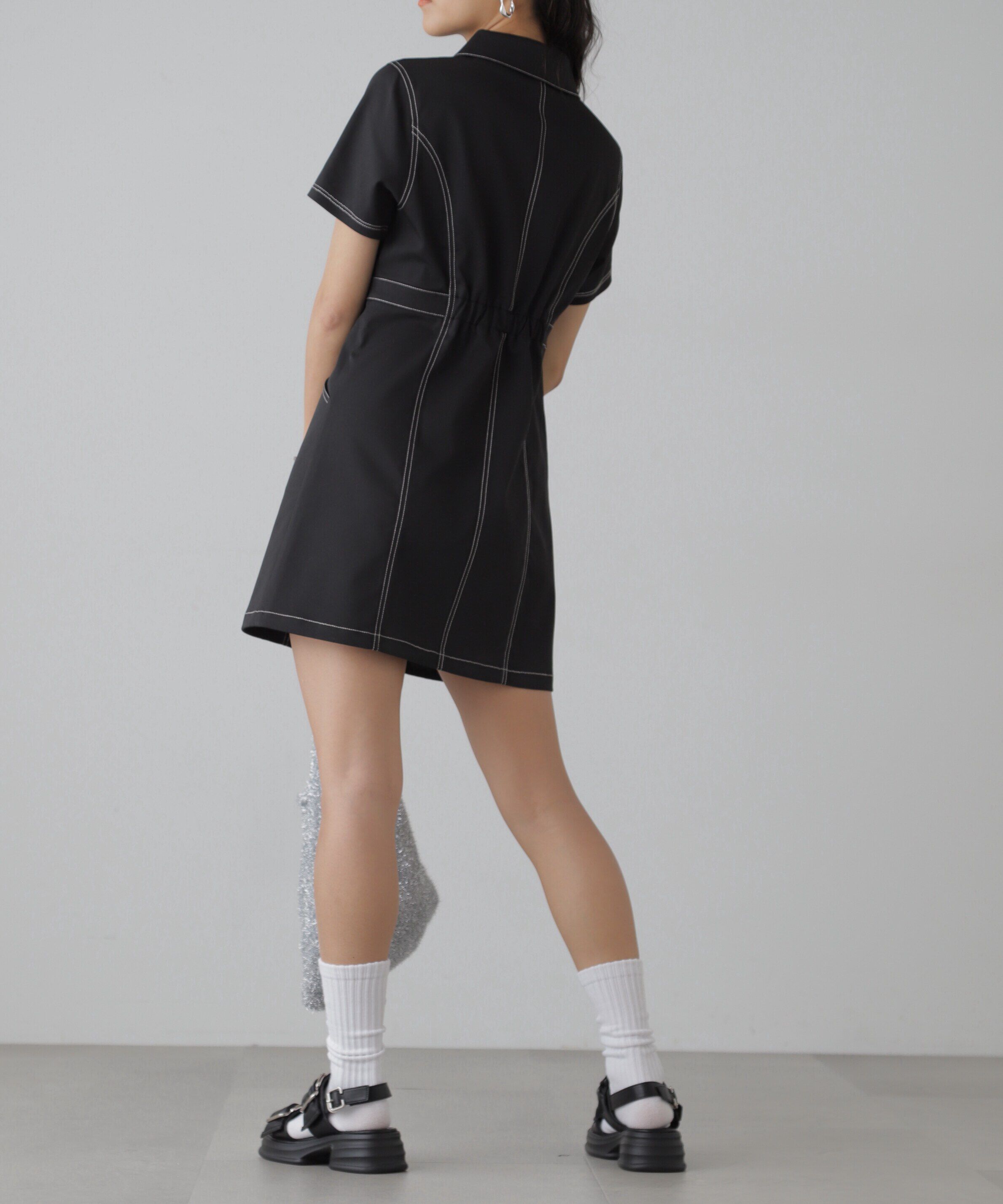  「配色ステッチジップ使いミニワンピース」|ワンピース|