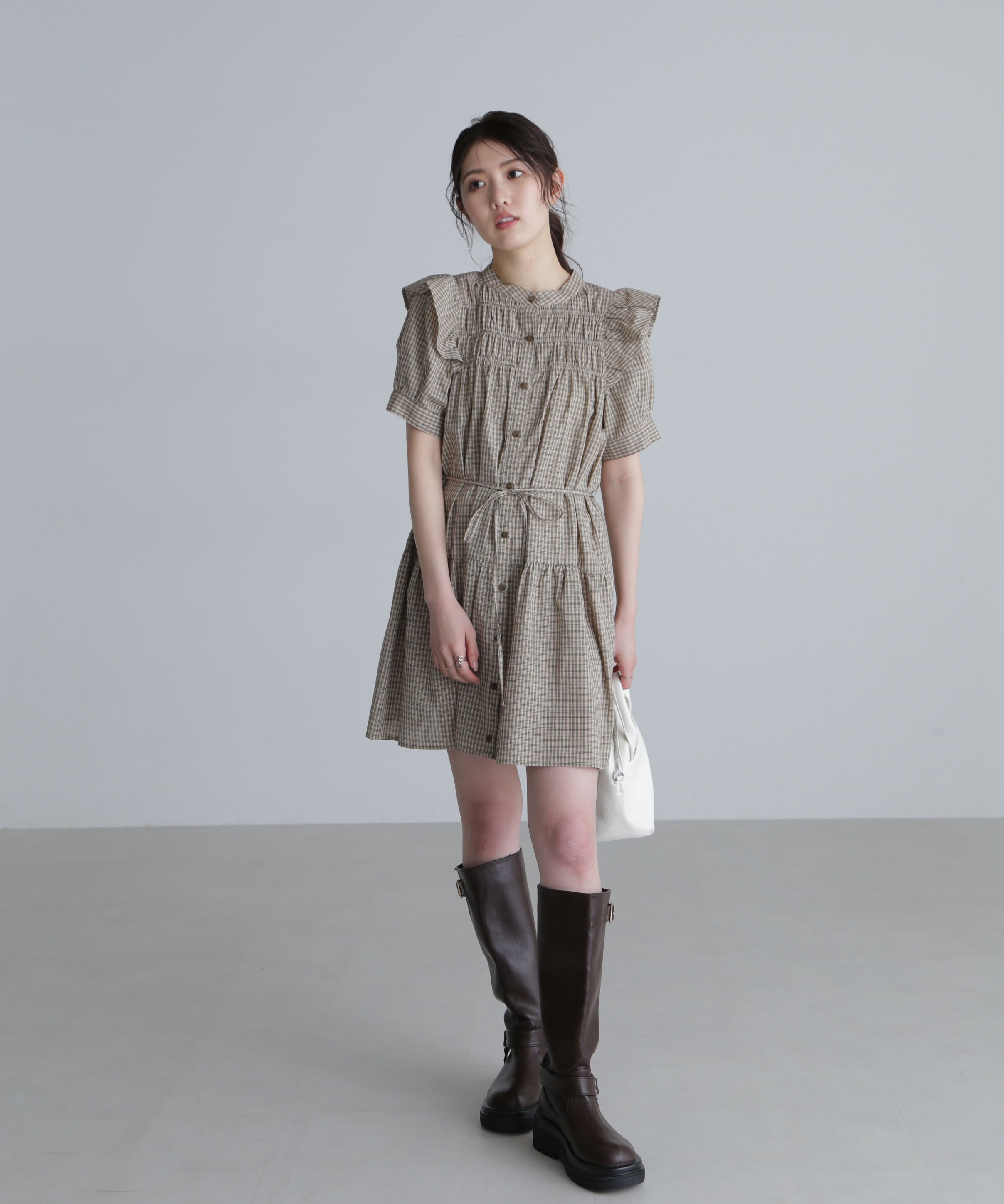  「ミニチェック肩フリルティアードミニワンピース」|ワンピース|