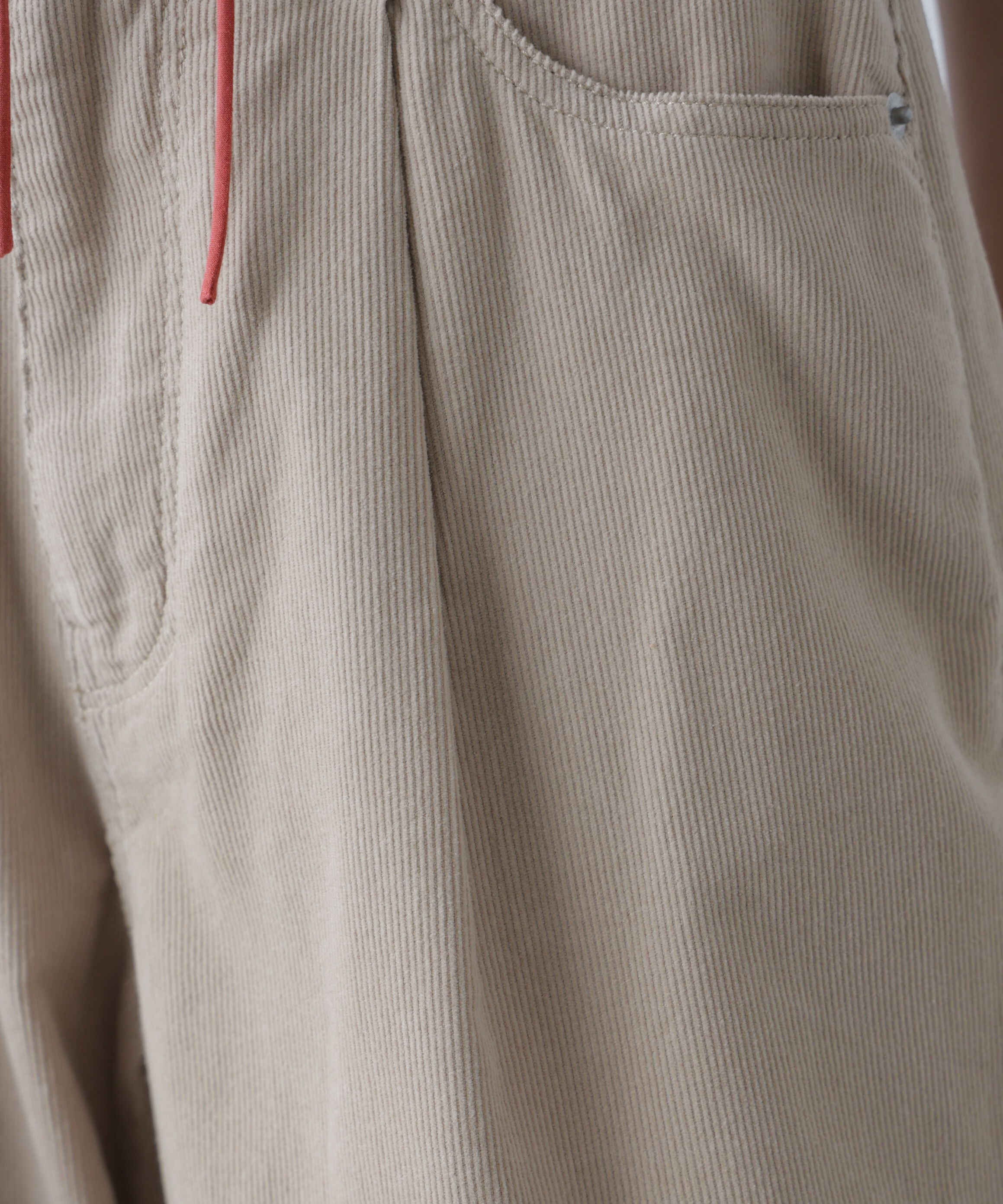  「コーデュロイタックコクーンパンツ」|その他|